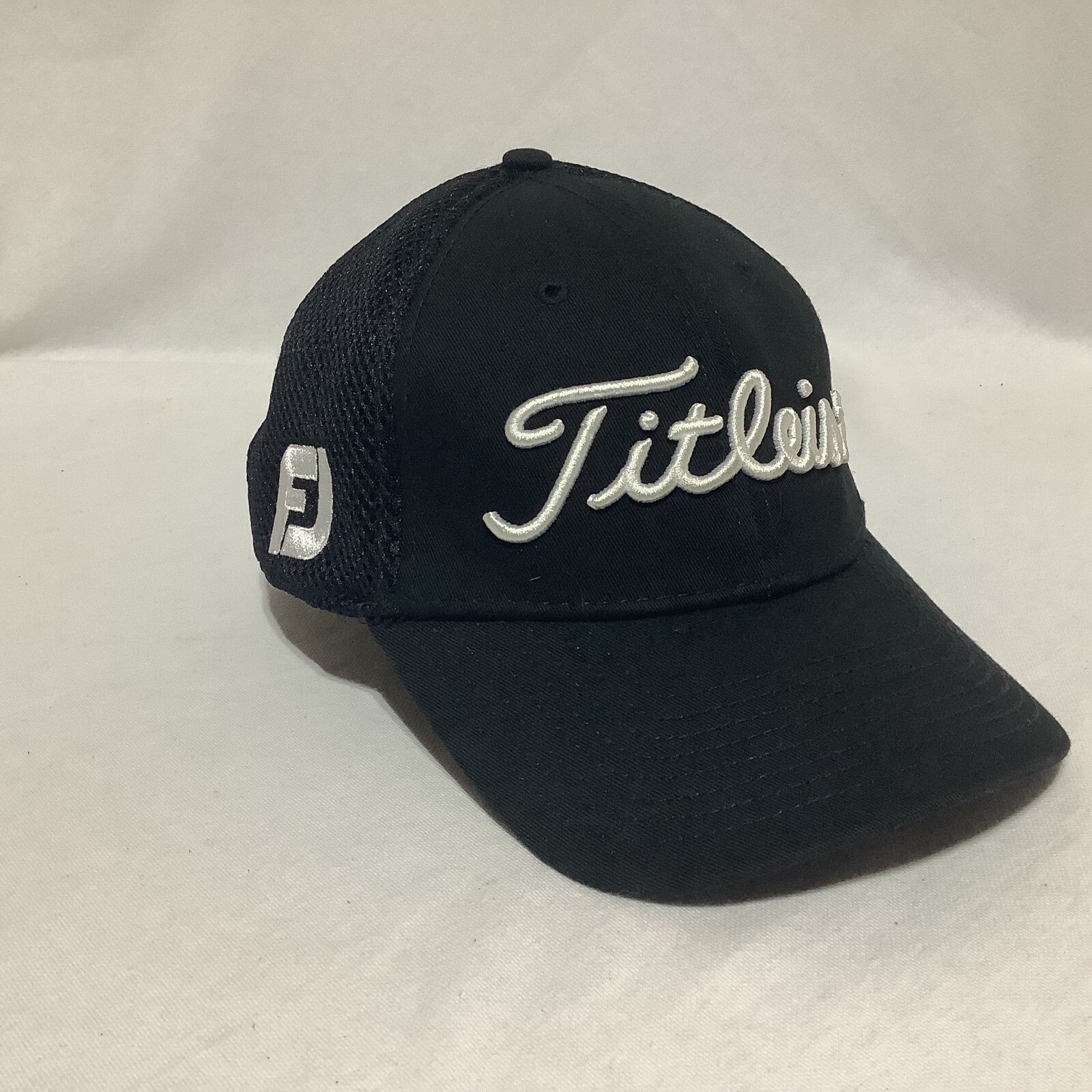 Titleist FJ New Era Black Embroidered Golf Mesh cap Fitted Medium Large Spellout