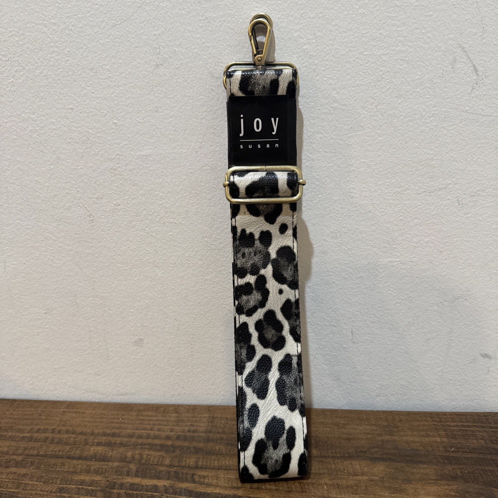 Joy Susan Animal Print Guitar Style Adjustable Purse Strap 2” New