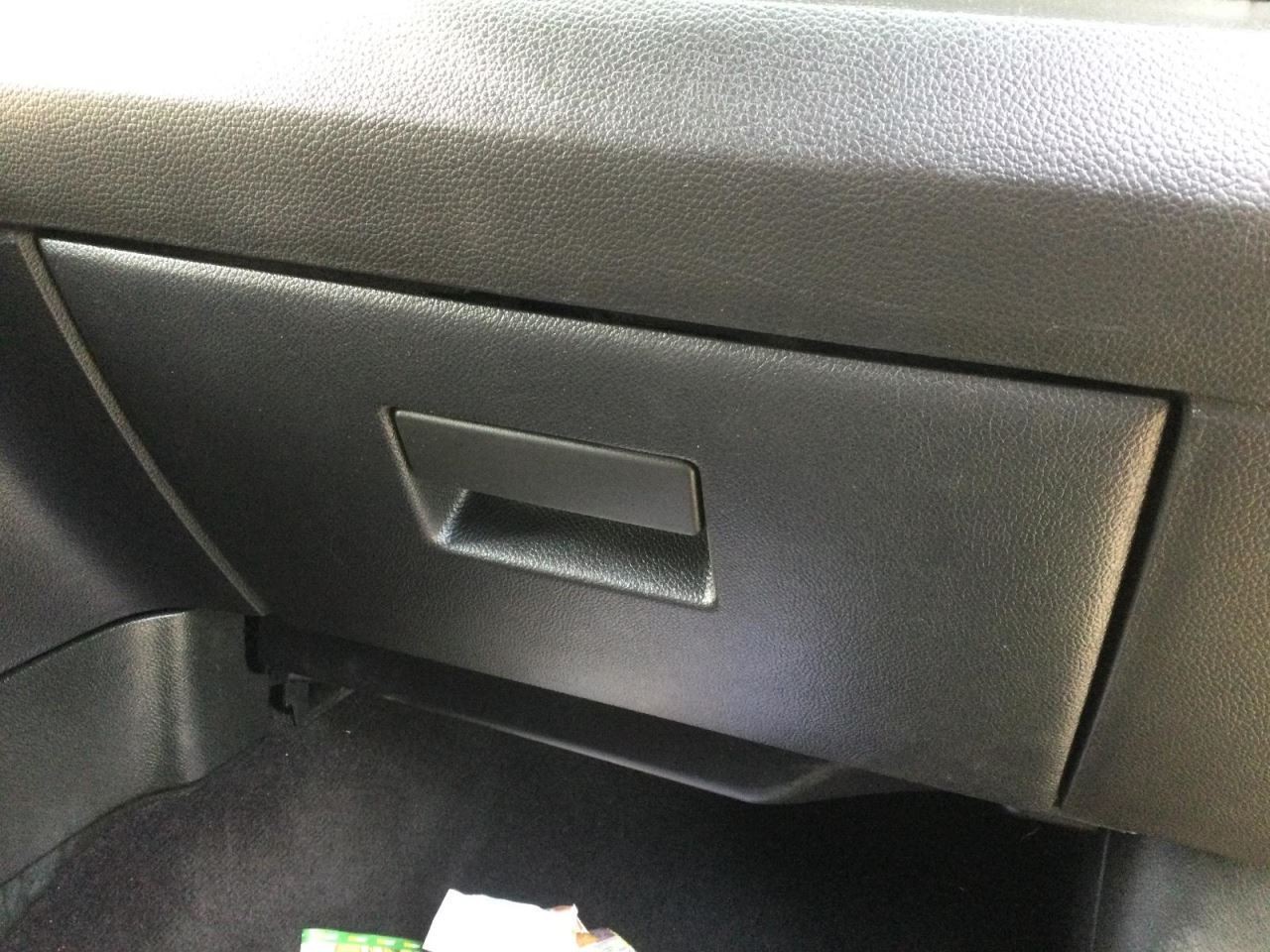 NAVIGATOR 2014 Glove Box 4979634