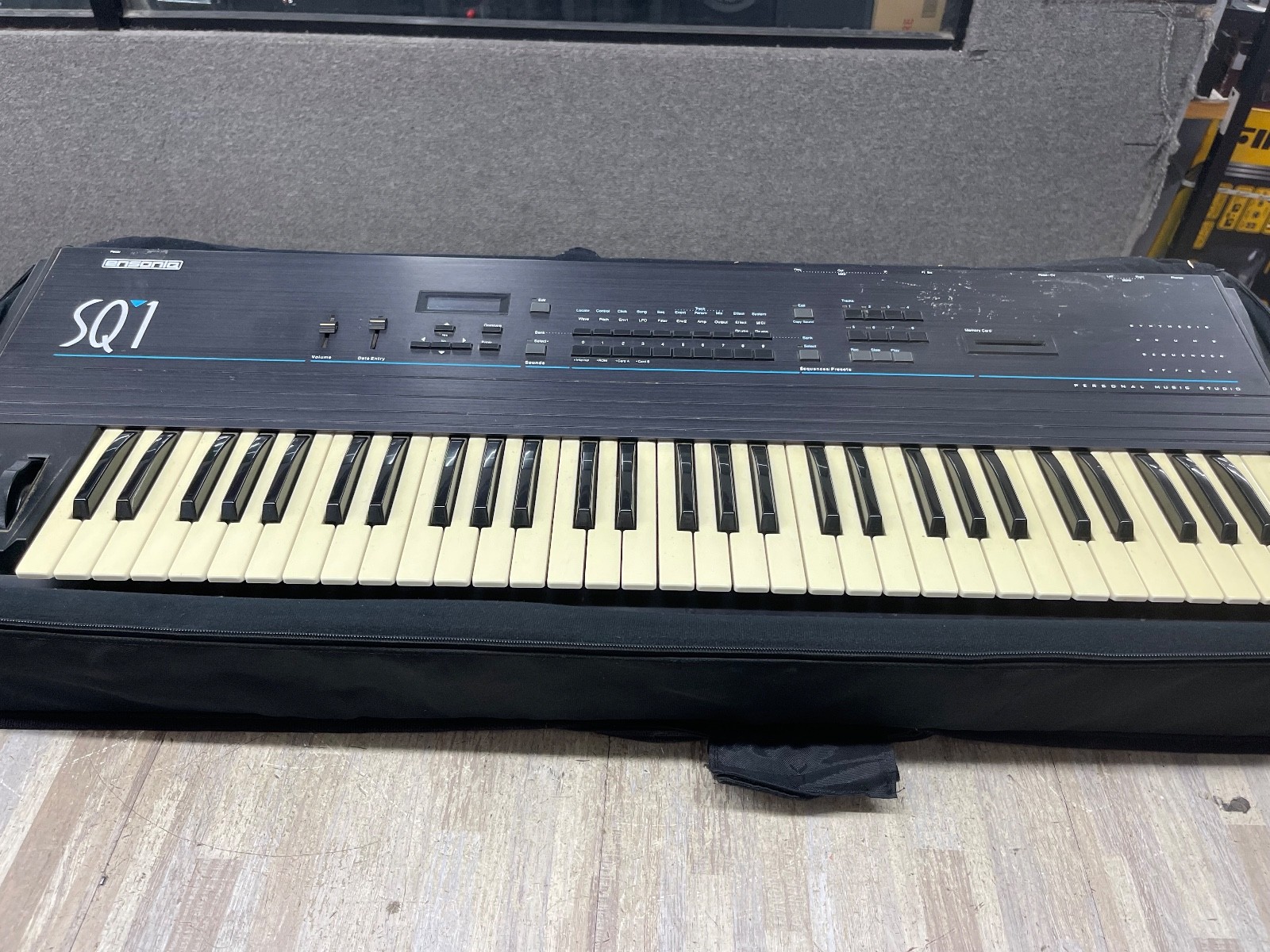 Ensoniq SQ-1 Personal Music Studio 61-Key Synth
