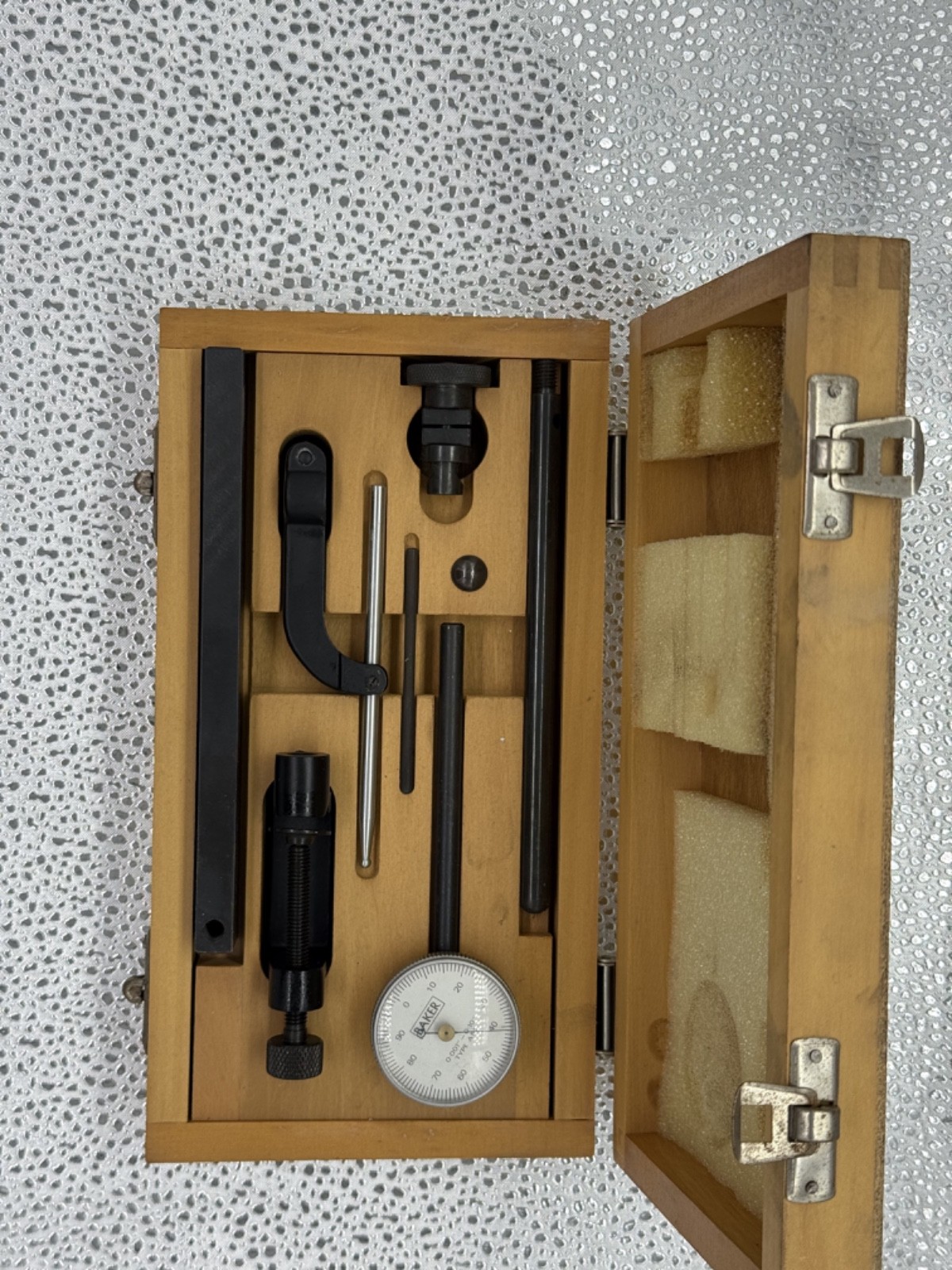 Baker Universal Test Set 0.001 In Type-U 52