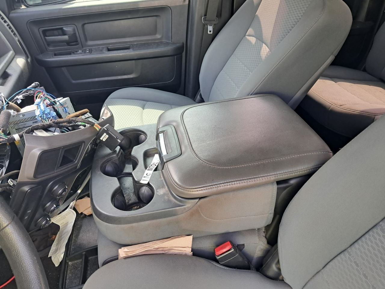 TDODR1500 2013 Glove Box 4790479