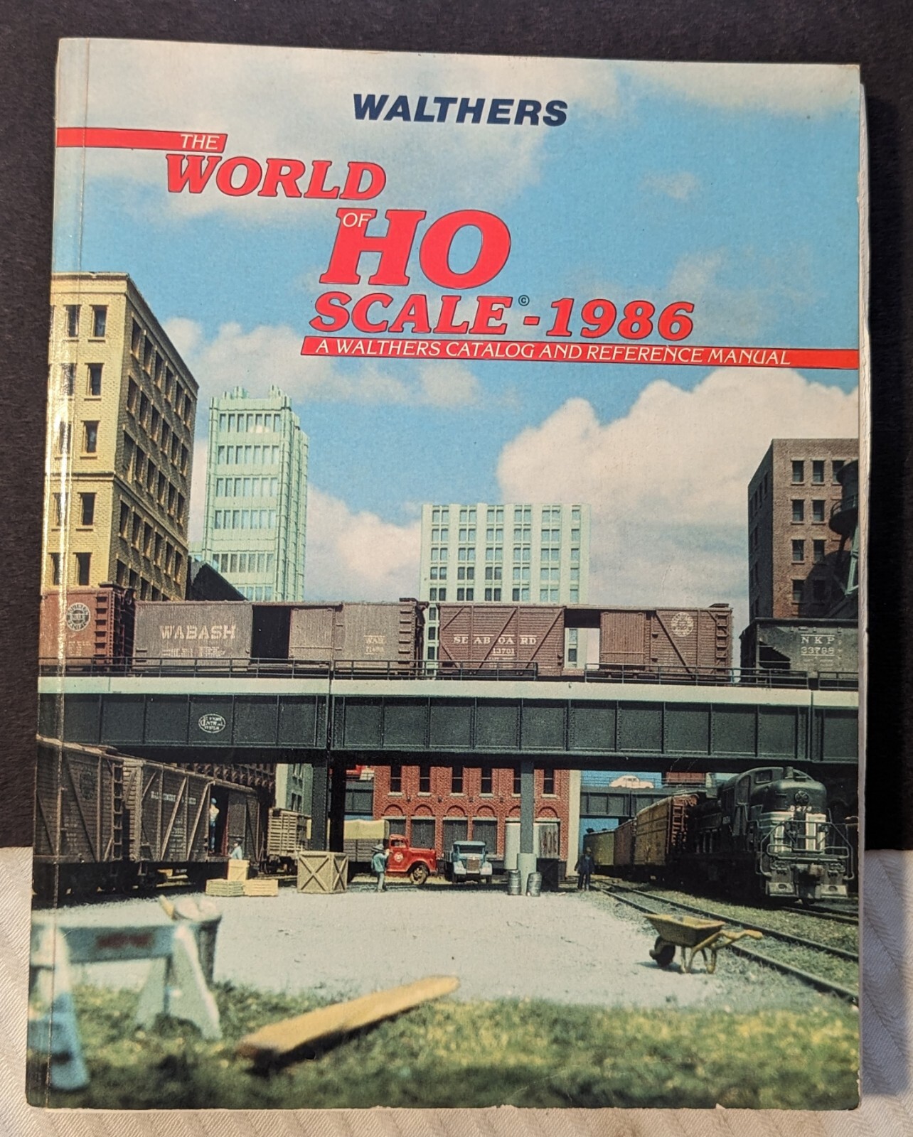 ***VINTAGE 1986 WALTHERS WORLD OF HO SCALE MODEL TRAINS CATALOG & MANUAL***