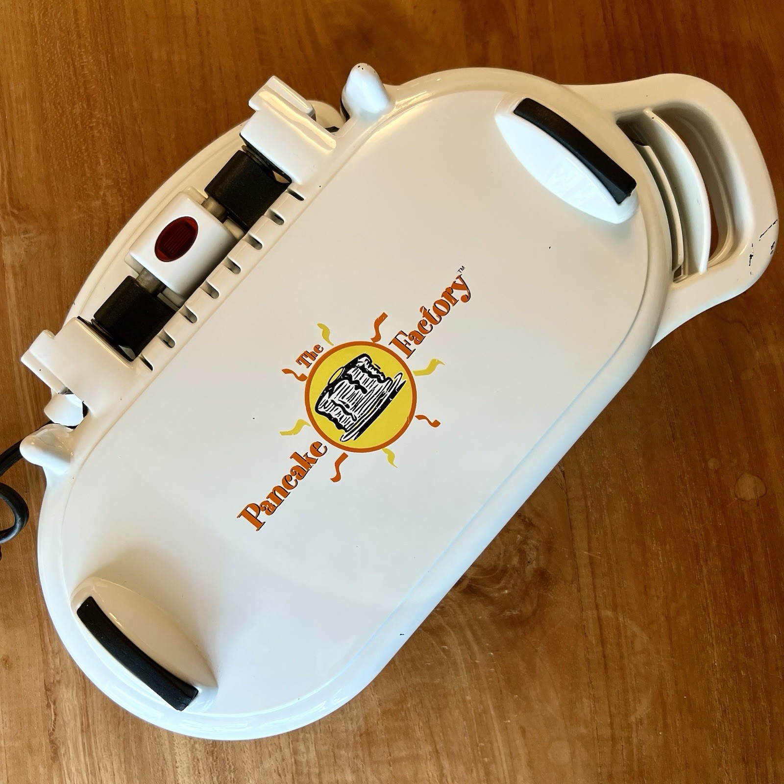 The Pancake Factory PF-2 Express Flip Griddle for Easy Eggs, Pancakes, Omlettes
