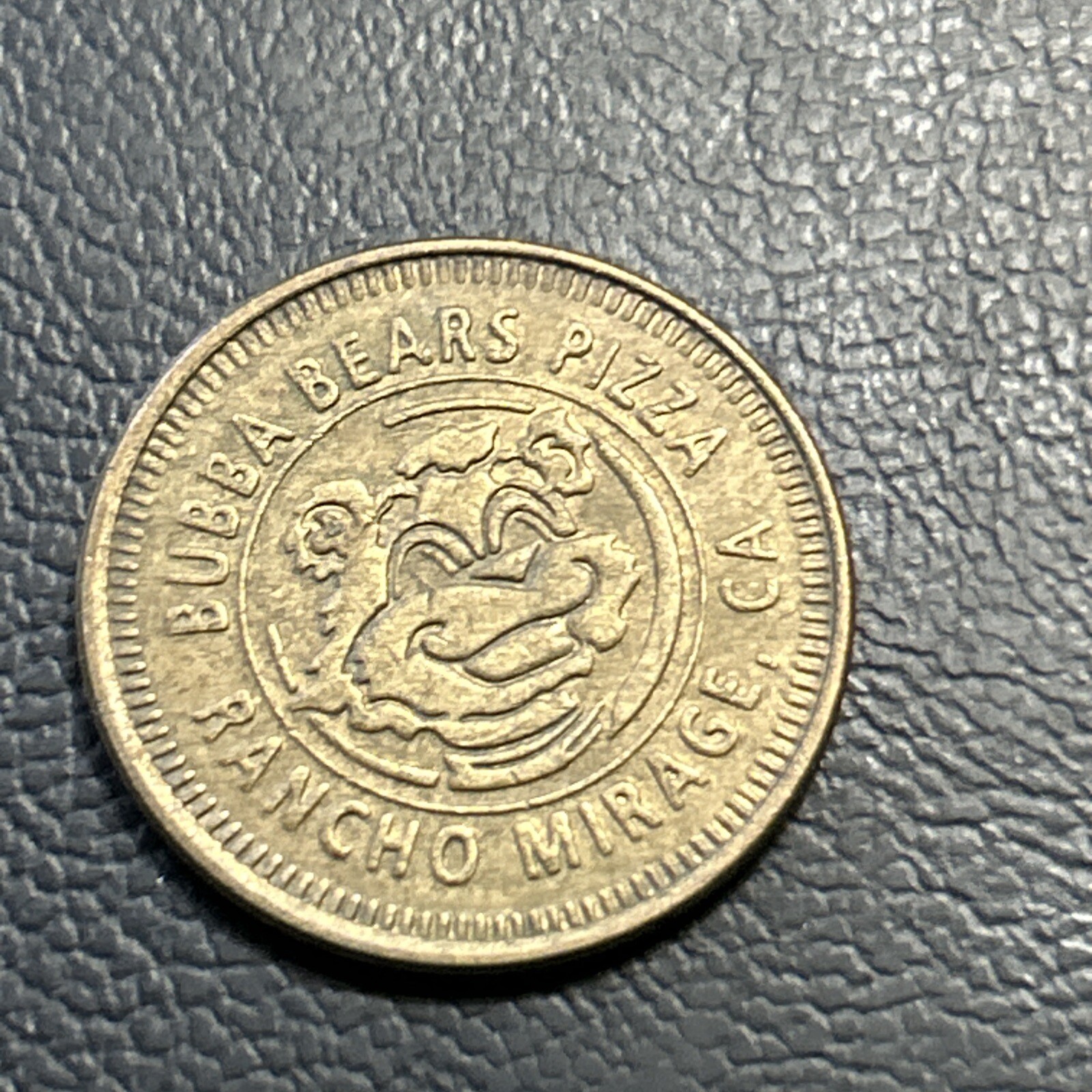 bubba bears pizza ranco mirage ca  game - Video Arcade Token add ship .10