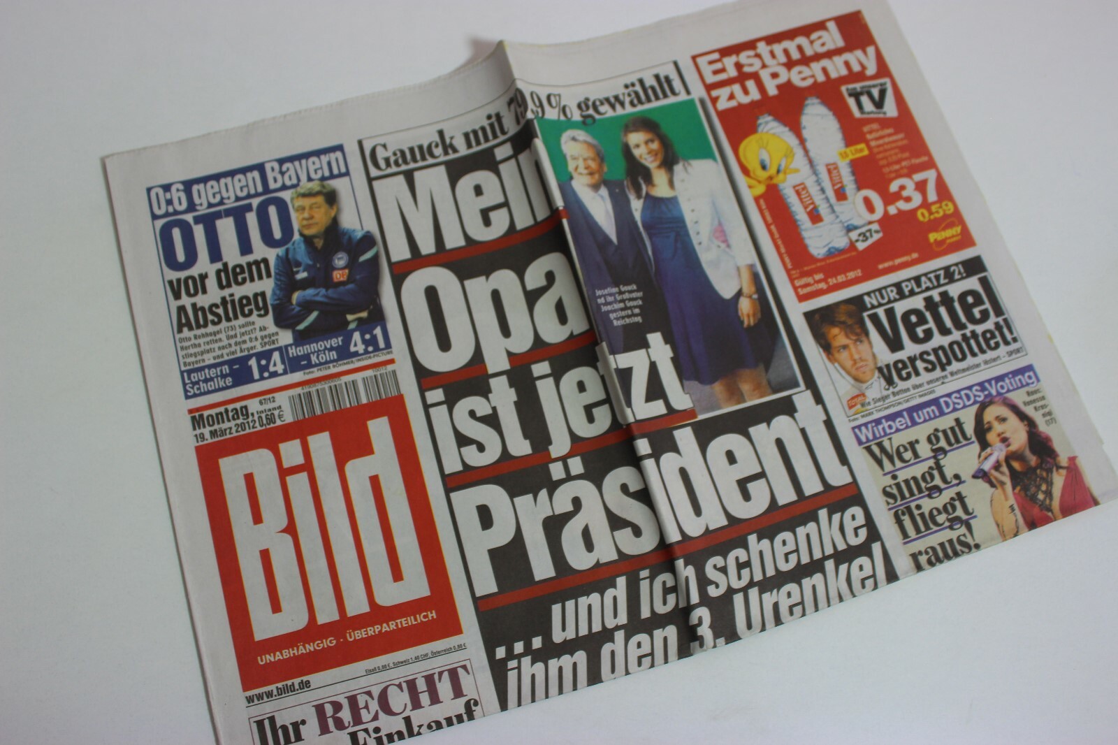 BILDzeitung 19/03/2012 March 19/3/2012 Special Occasion Gift