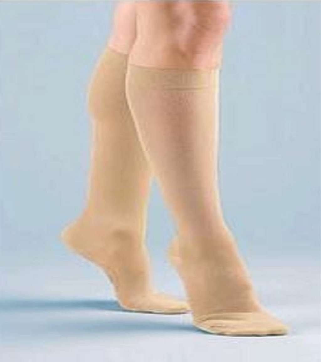 Activa Knee High 30-40mmHg (Beige) Medium