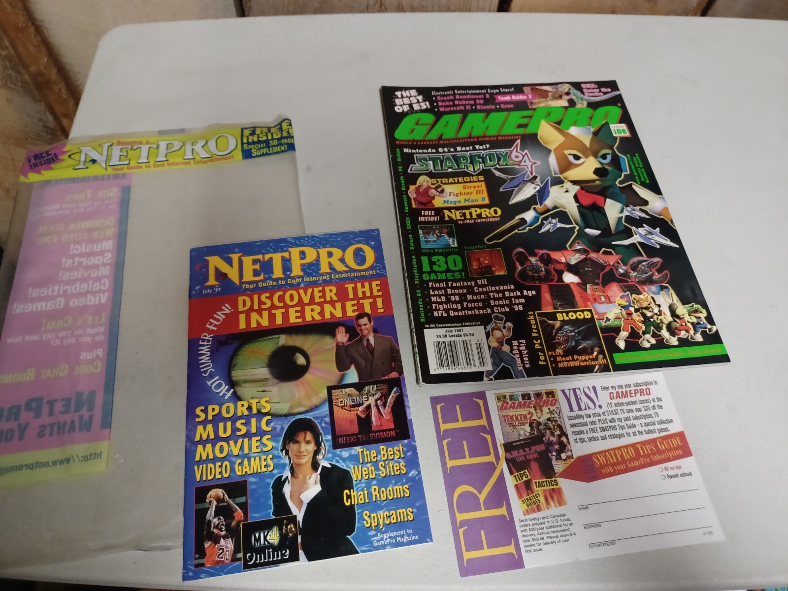 Vintage GAMEPRO 104 Starfox - Video Game Magazine - Guide