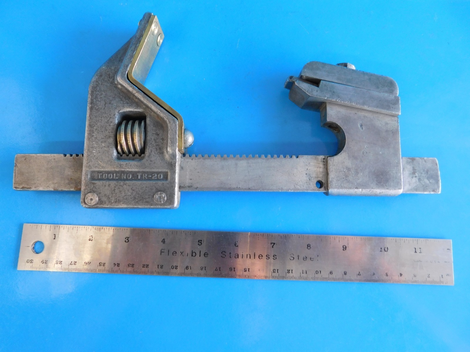 USED, SNAP ON TOOLS THREAD CHASER, VINTAGE PART #TR-20