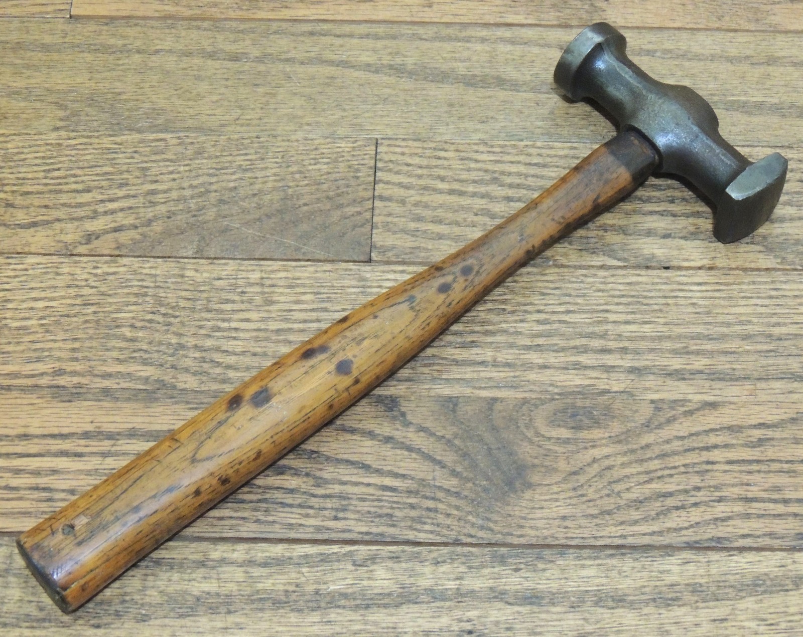 1 lb. FAIRMOUNT CLEVELAND AUTO BODY HAMMER-SHEET METAL-ANTIQUE HAND TOOL