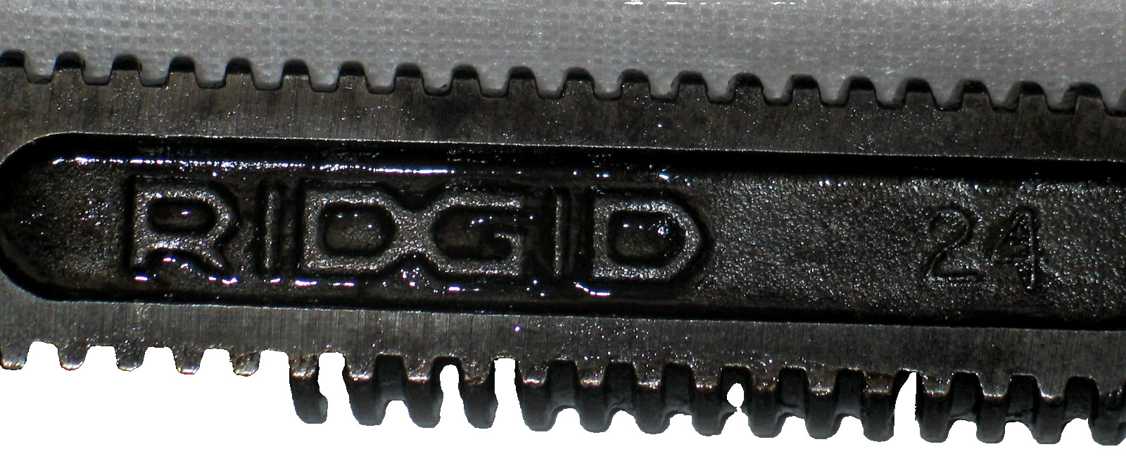 1 Ridgid 24" Heavy Duty Aluminum Right Angle Pipe Wrench