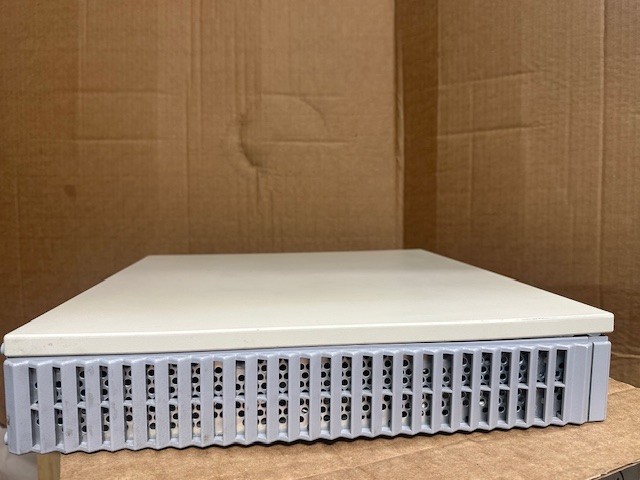 SUN Microsystems SPARCstation 20 Model 544 PN 600-3710-01 READ DESCRIPTION
