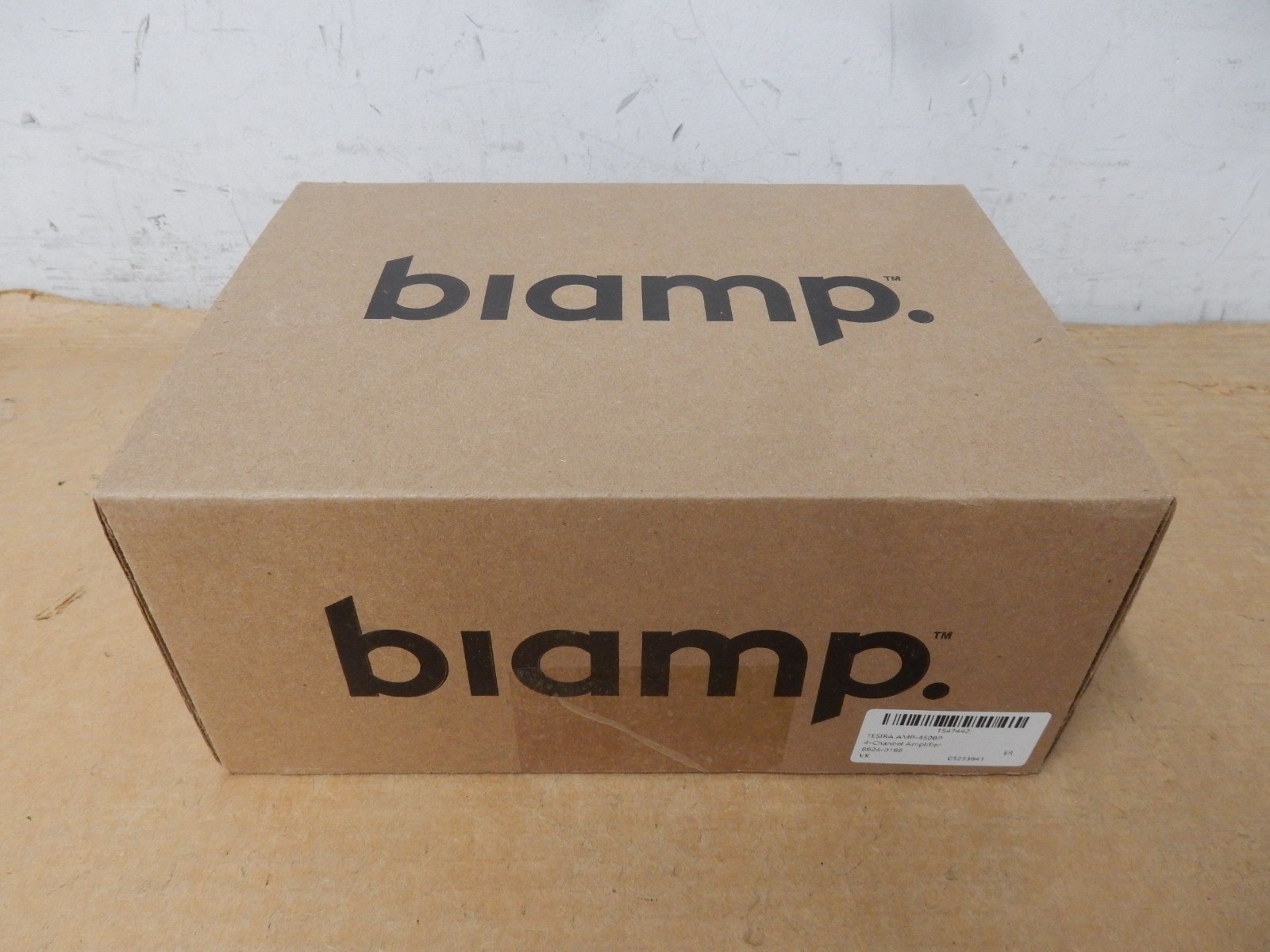 New in Box BIAMP TESIRA AMP-450BP 4-Channel Amplifier