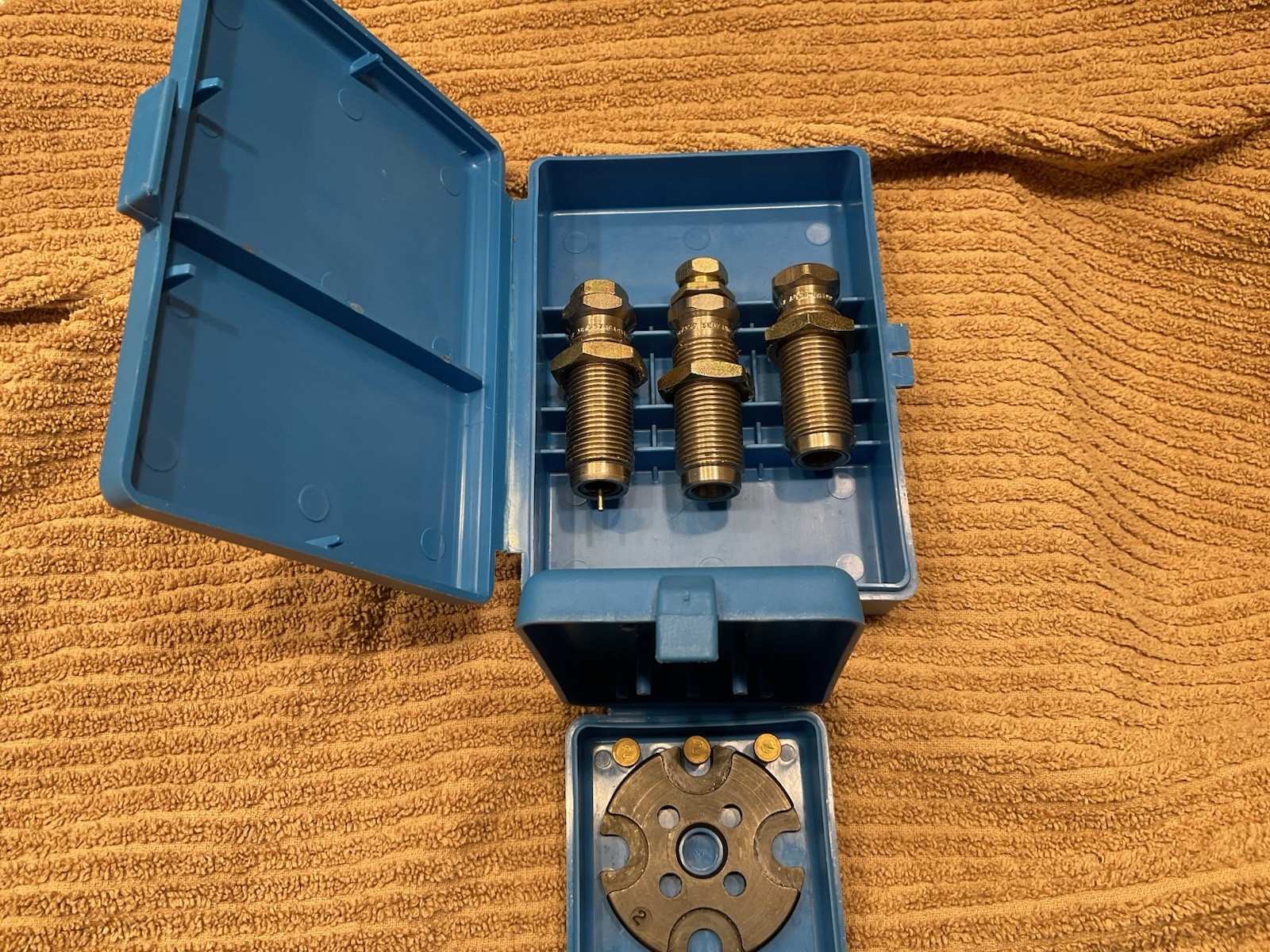 Dillon Precision 38/357 Carbide Die Set  & Conversion Kit Complete