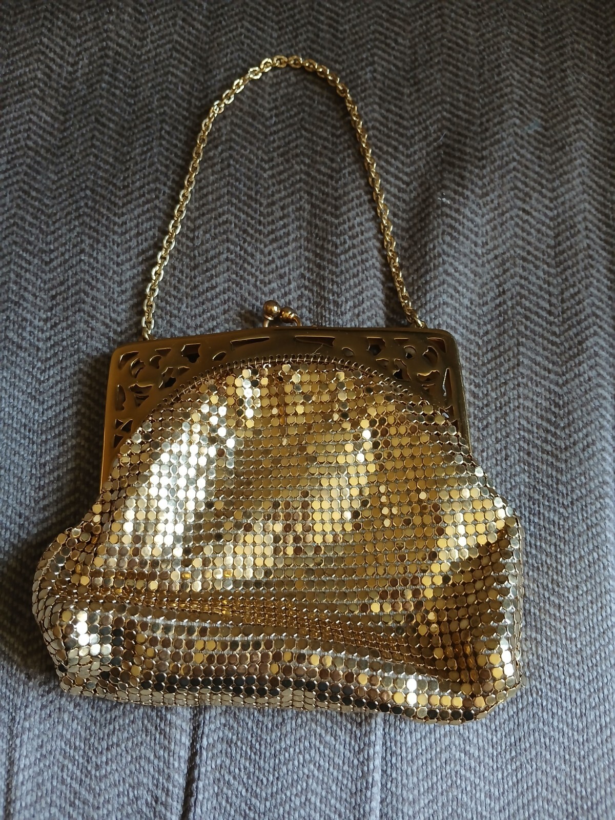 Whiting & Davis Gold plated Mesh Purse with cut out kiss close