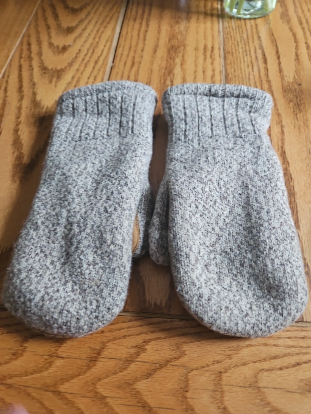 American Eagle Deerskin Mittens Large