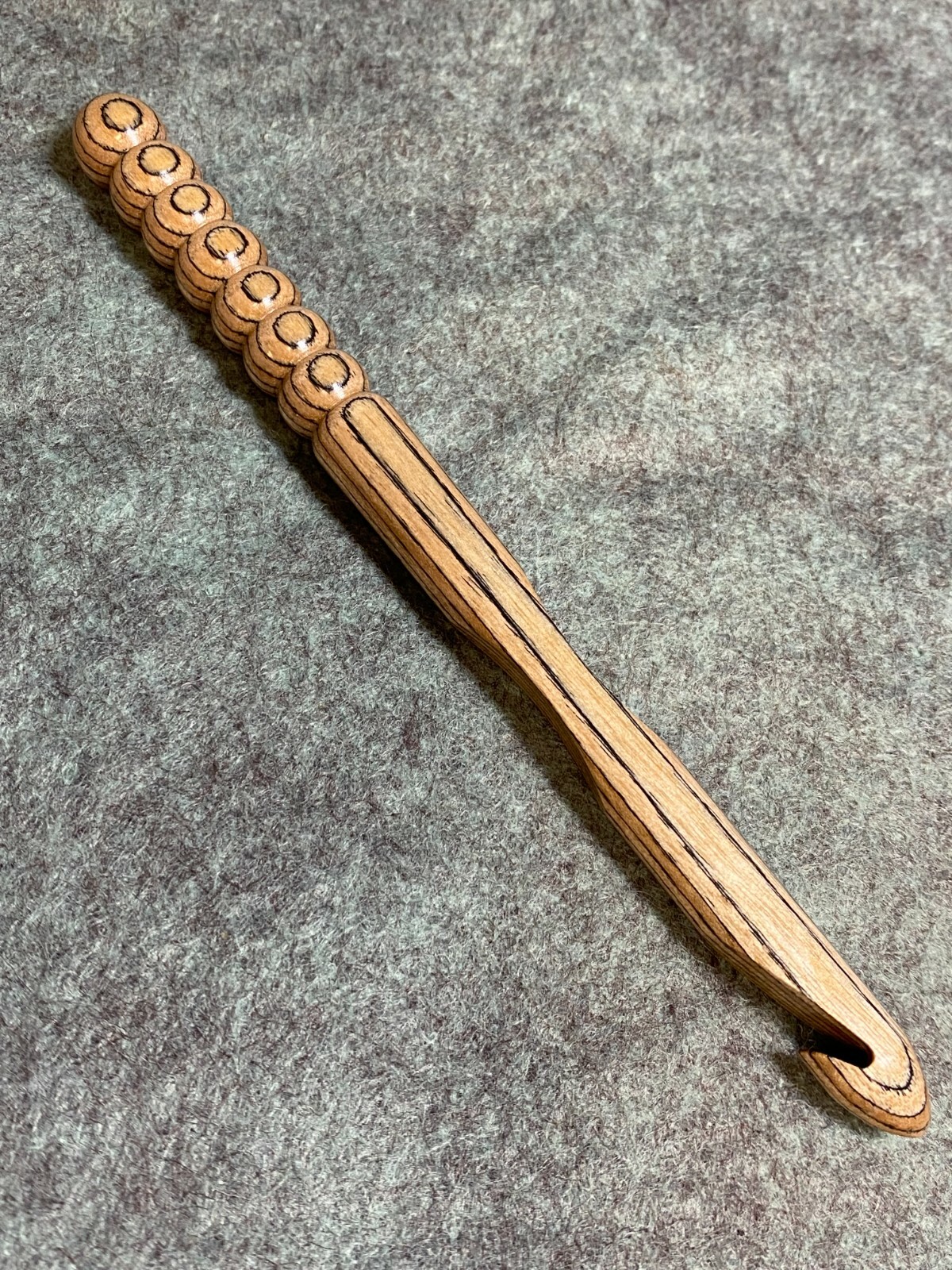 Hand carved Zebra  WOOD  YARN  CROCHET HOOK  size N
