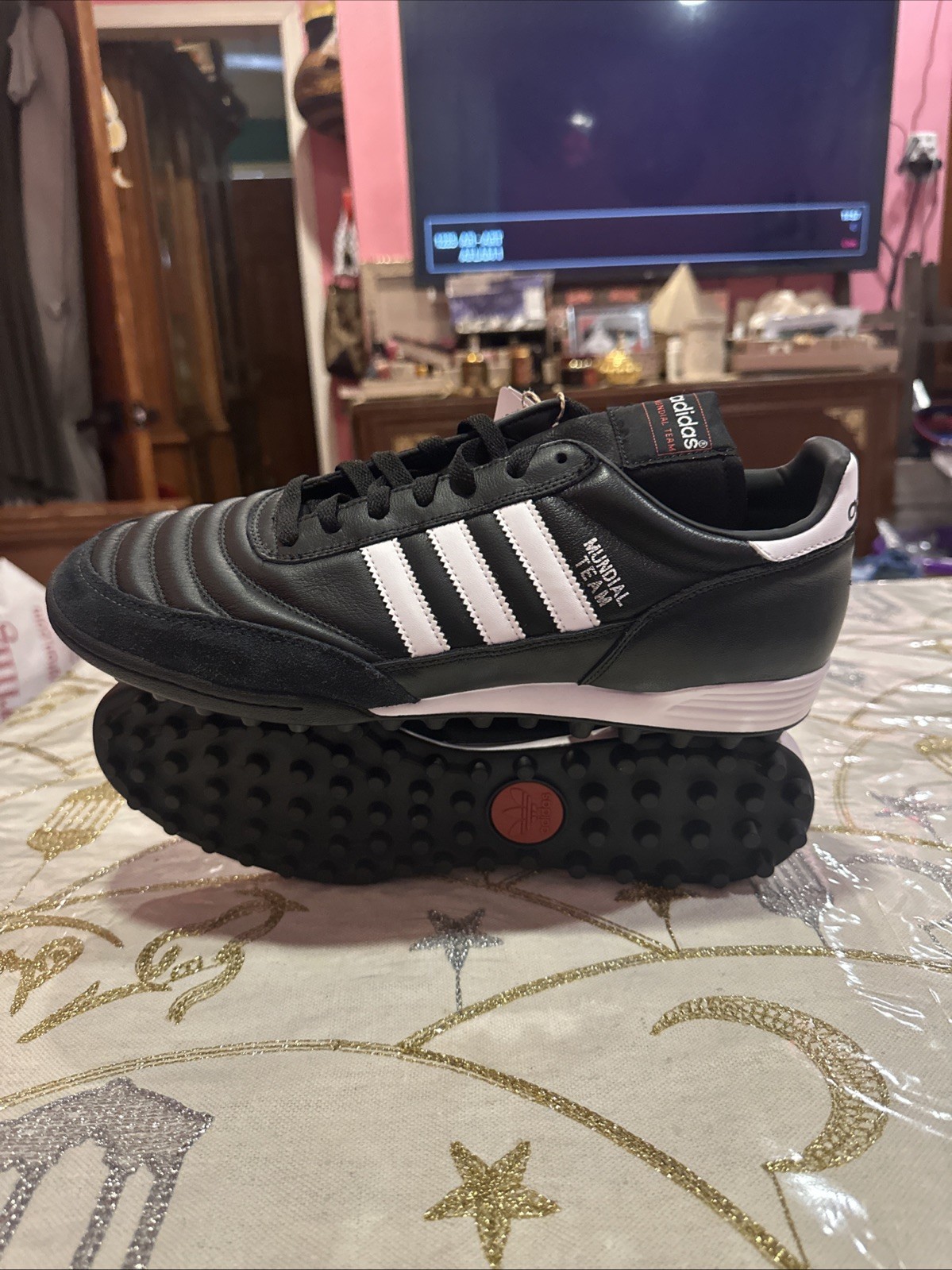 Brand New adidas Mundial Team Turf Soccer Shoes (019228) Men's Size (12)