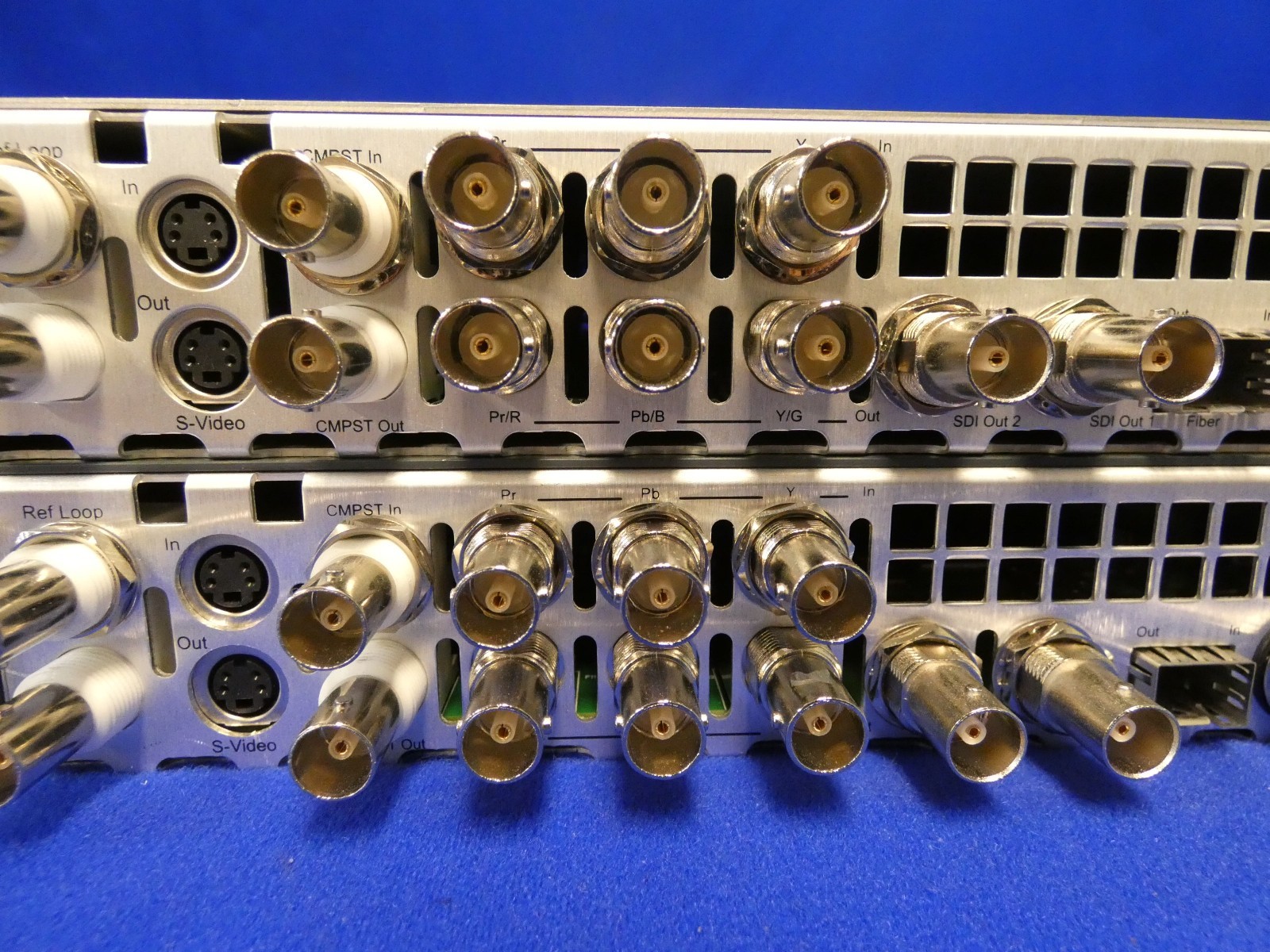 Harris X50-AV-2PS Frame Synchronizer QTY 2 for PARTS/Broken Knobs (one w/Fiber)