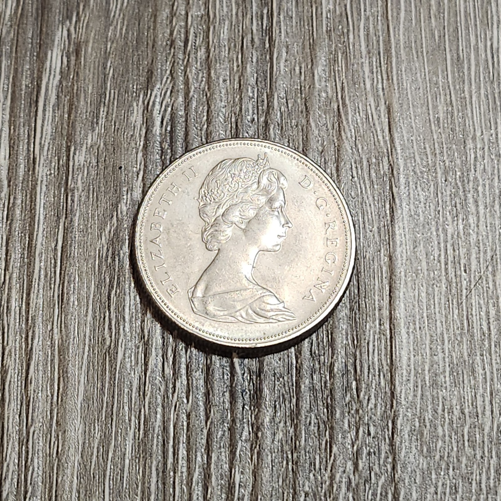 Canada 1870-1970 Manitoba centennial large dollar $1 Lightly Circulated