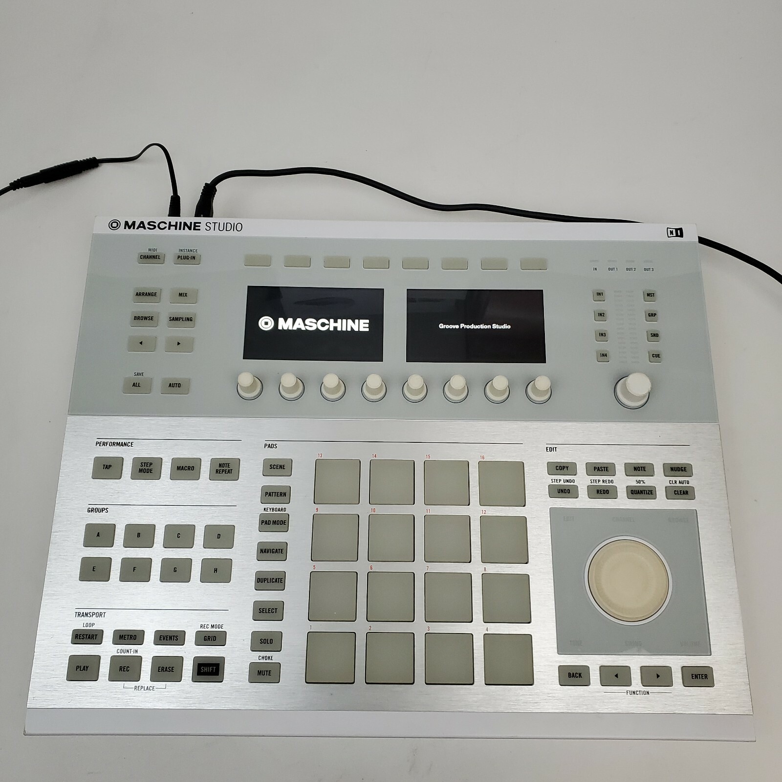 Native Instruments Maschine Studio White Hardware Only
