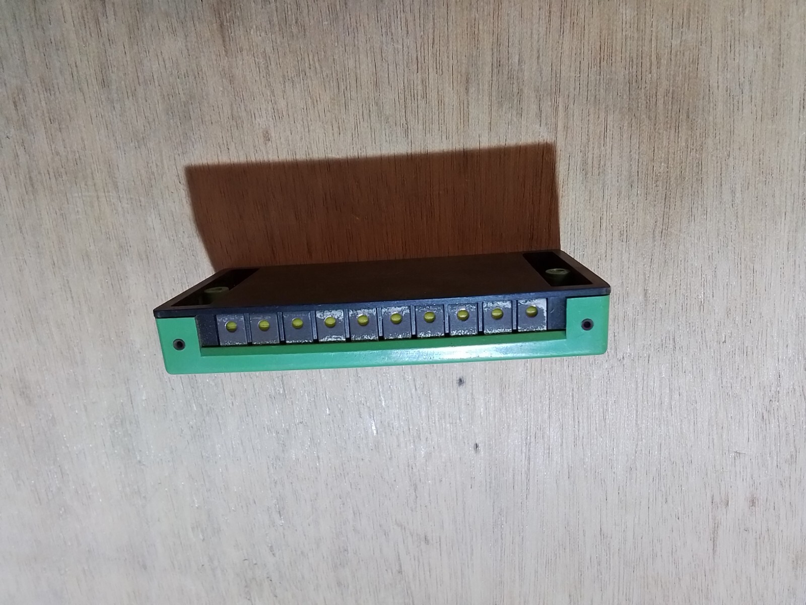FLEISCHMANN HO. REF 525. EXTENSION PLATE 10 TERMINALS