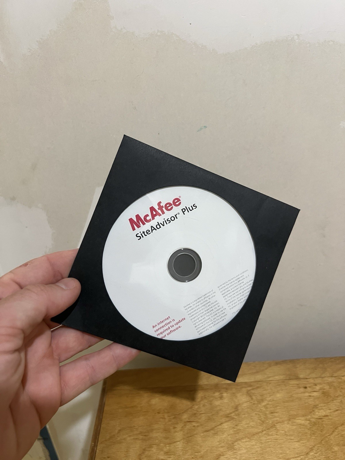 McAfee SiteAdvisor Plus 2000 Computer Program Disc Only 2009
