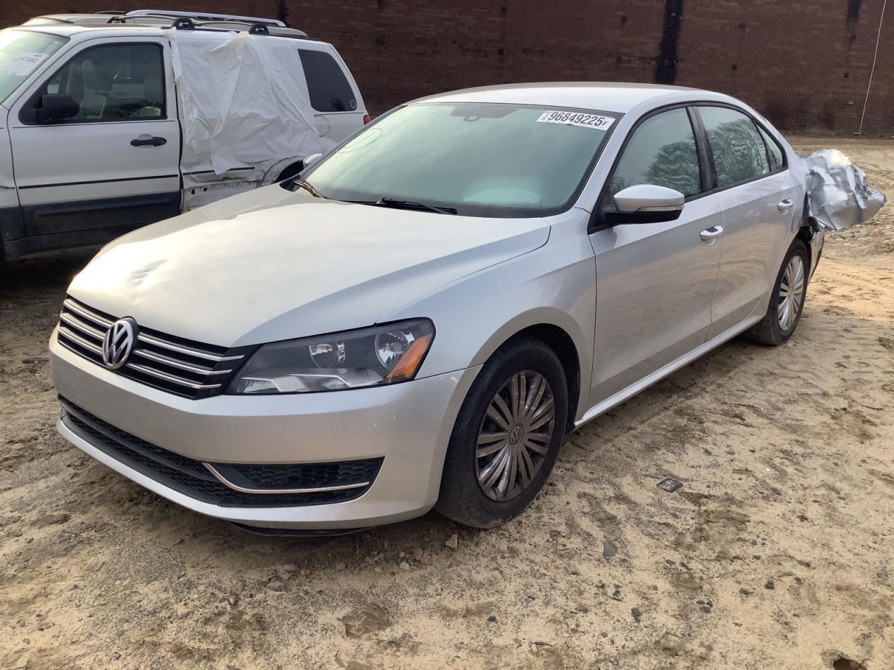 PASSAT 2014 Glove Box 4983673