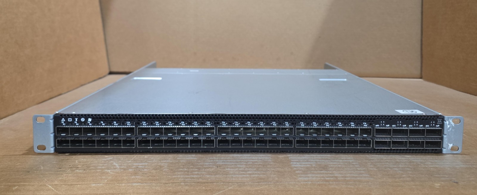 Mellanox MSN2410-CB2RC 48x10G/25G SFP 8x100G QSFP+ Running CUMULUS