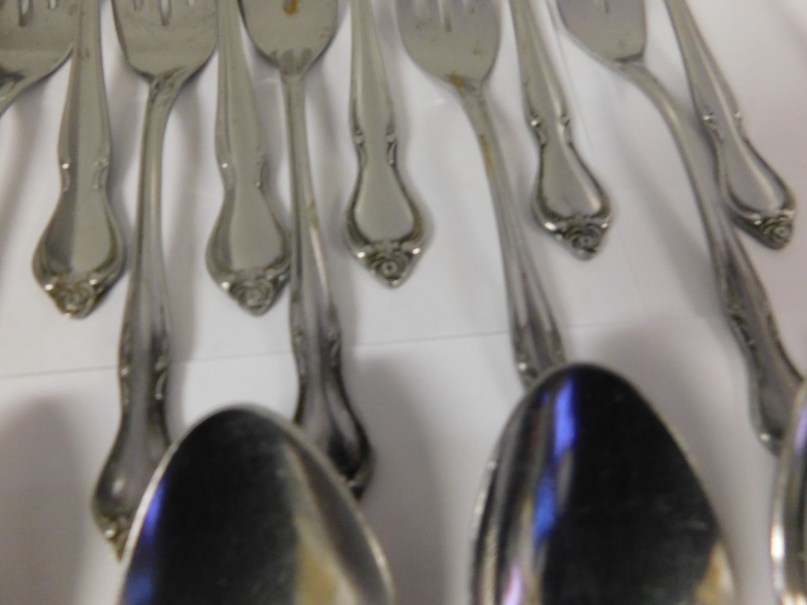 Ecko Regal Rose Custom Stainless Japan Flatware Set
