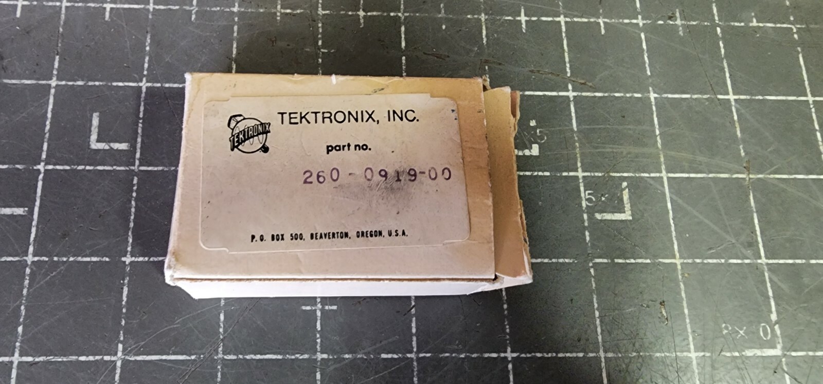 Tektronix, Inc Push Button / Switch, 260-0919-00