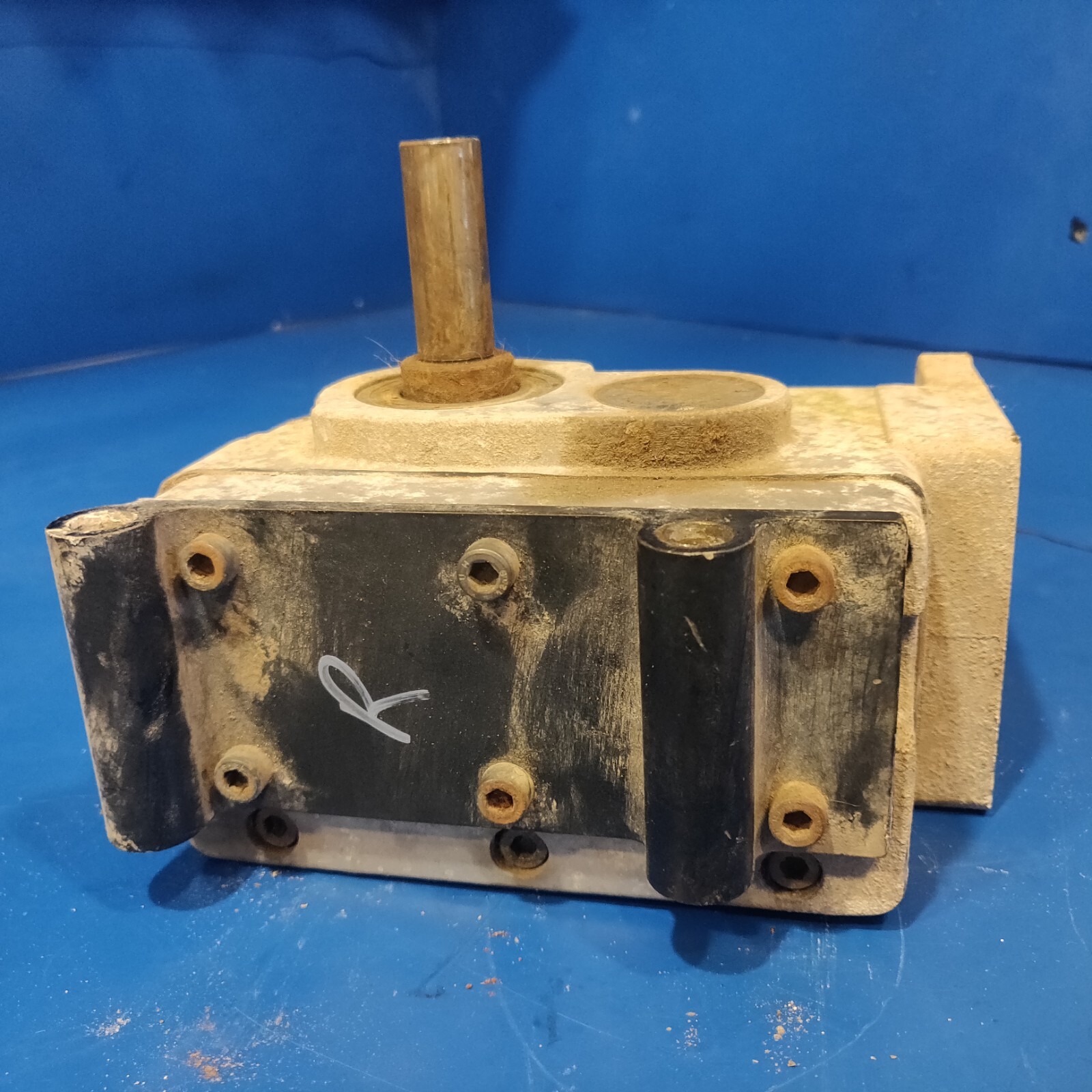 1121485 Invacare ,  gearbox  invacare pronto m91 wheelchair