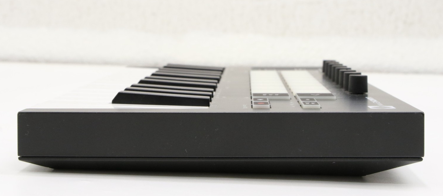 Novation Launchkey Mini MK3 25-Key Midi Keyboard Controller With USB Cable