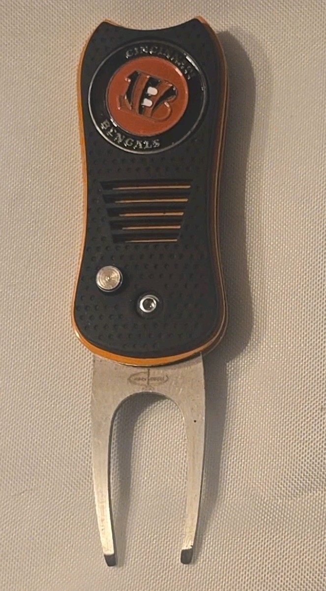 NFL Cincinnati Bengals Golf Switchblade Divot Tool Black/Orange