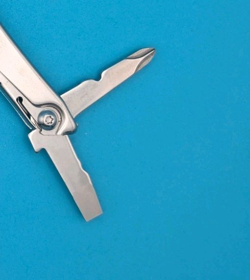 Leatherman Bolster 13 Tool Stainless Steel Multi-Tool!