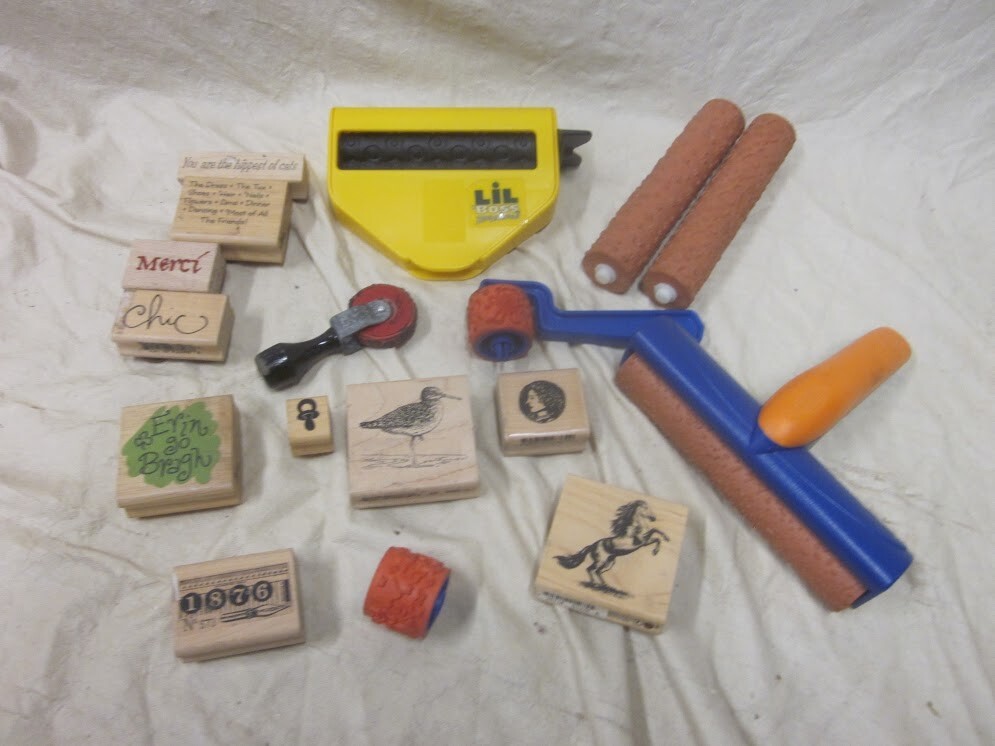 Lil 'Boss Paper Adventures Embosser 17 Piece Kit - Works Great
