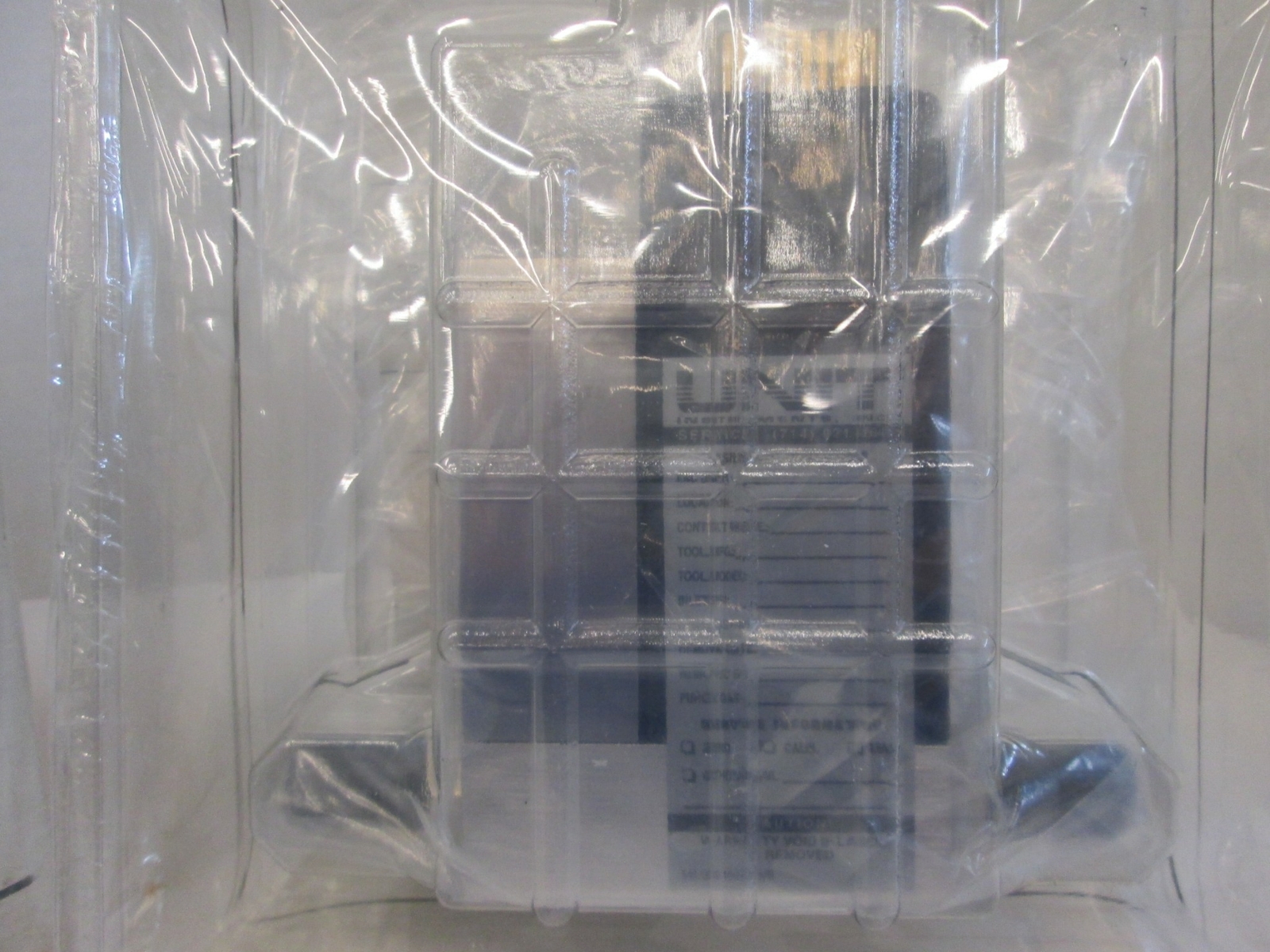 Unit UFC-1200A Mass Flow Controller, Gas- CF4, Range- 20 SCCM, Used