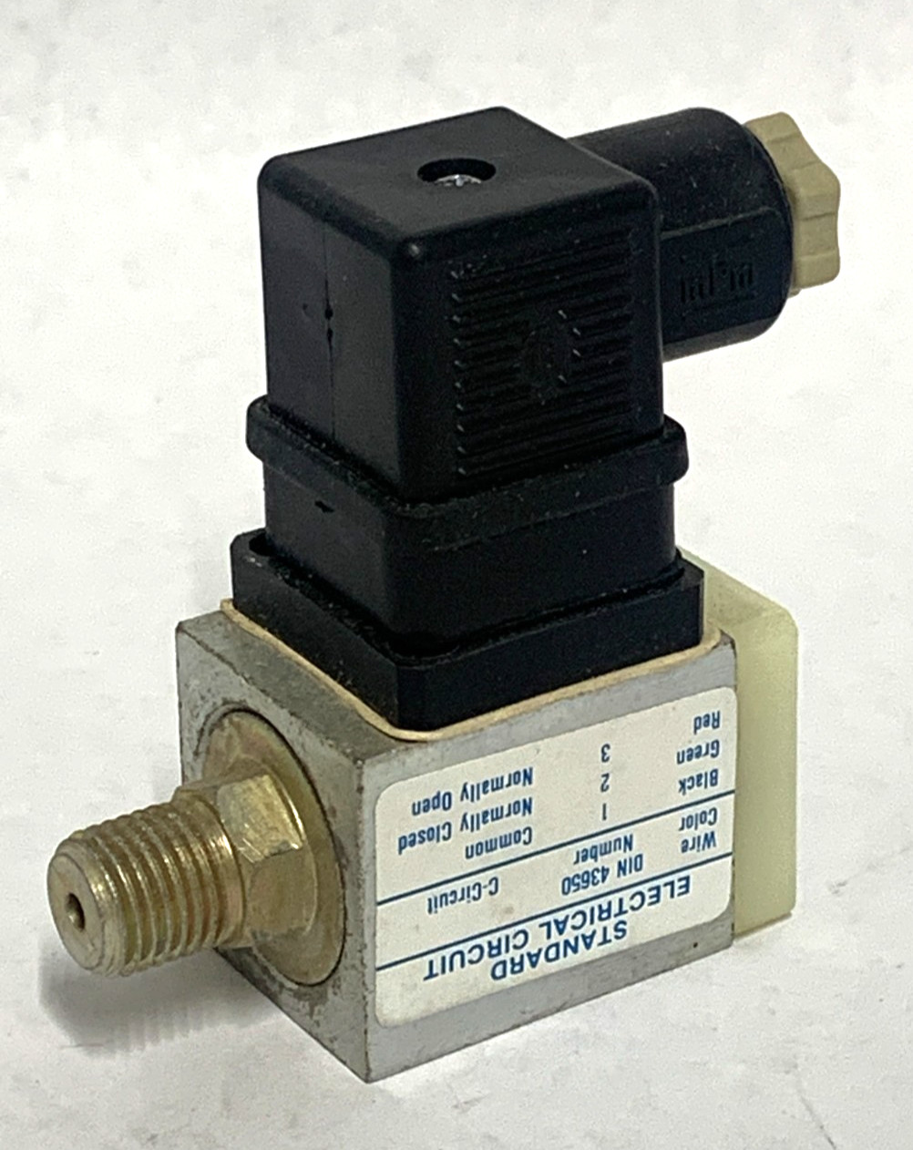PDI Pressure Devices Inc PDW-2-4M-C-H Pressure Switch new