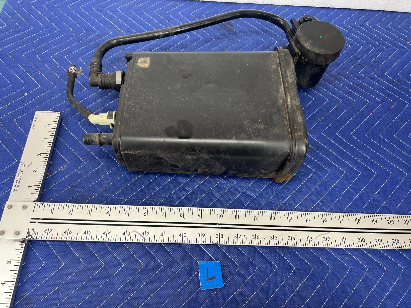2006-2010 Hummer H3 Fuel Vapor Charcoal Evaporator Canister 10386358 OEM #1483EM