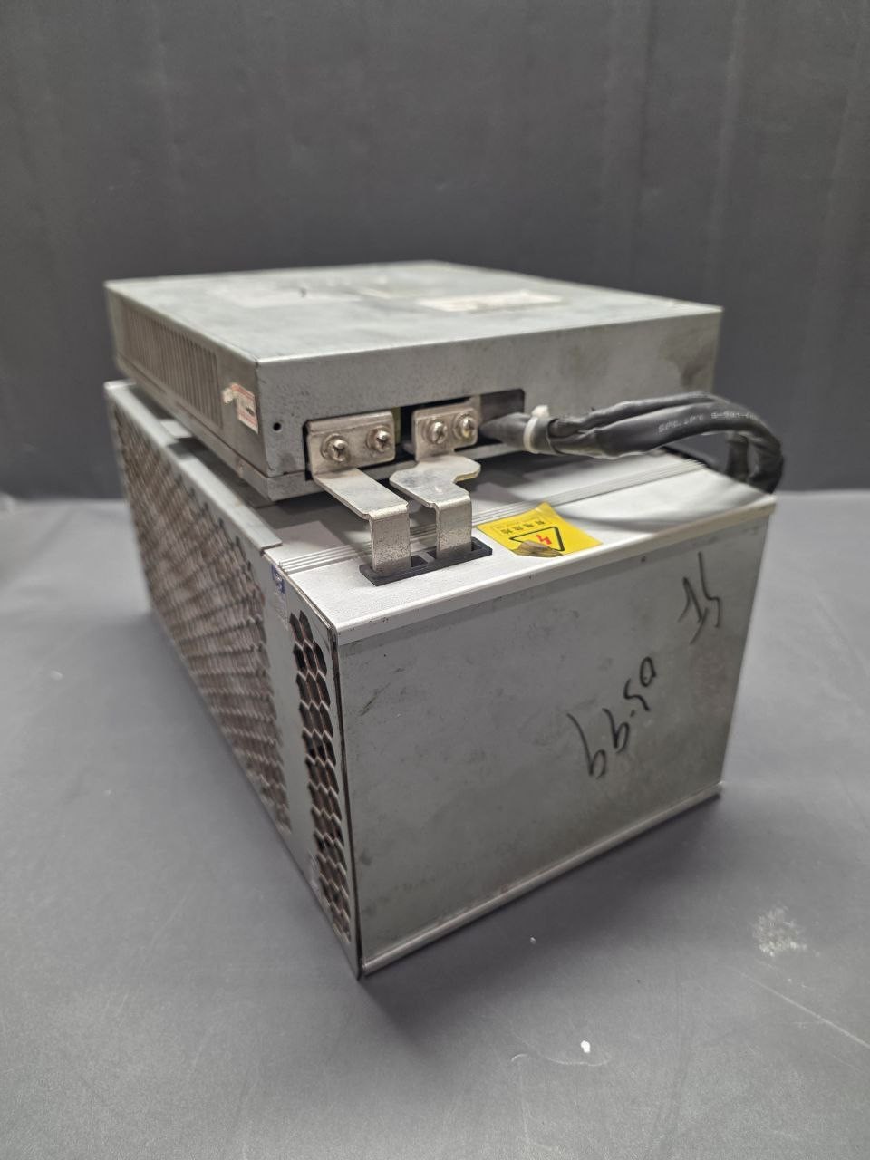 EBANG Ebit E12 Bitcoin Miner ASIC w/ Gospower 3100W PSU AS-IS