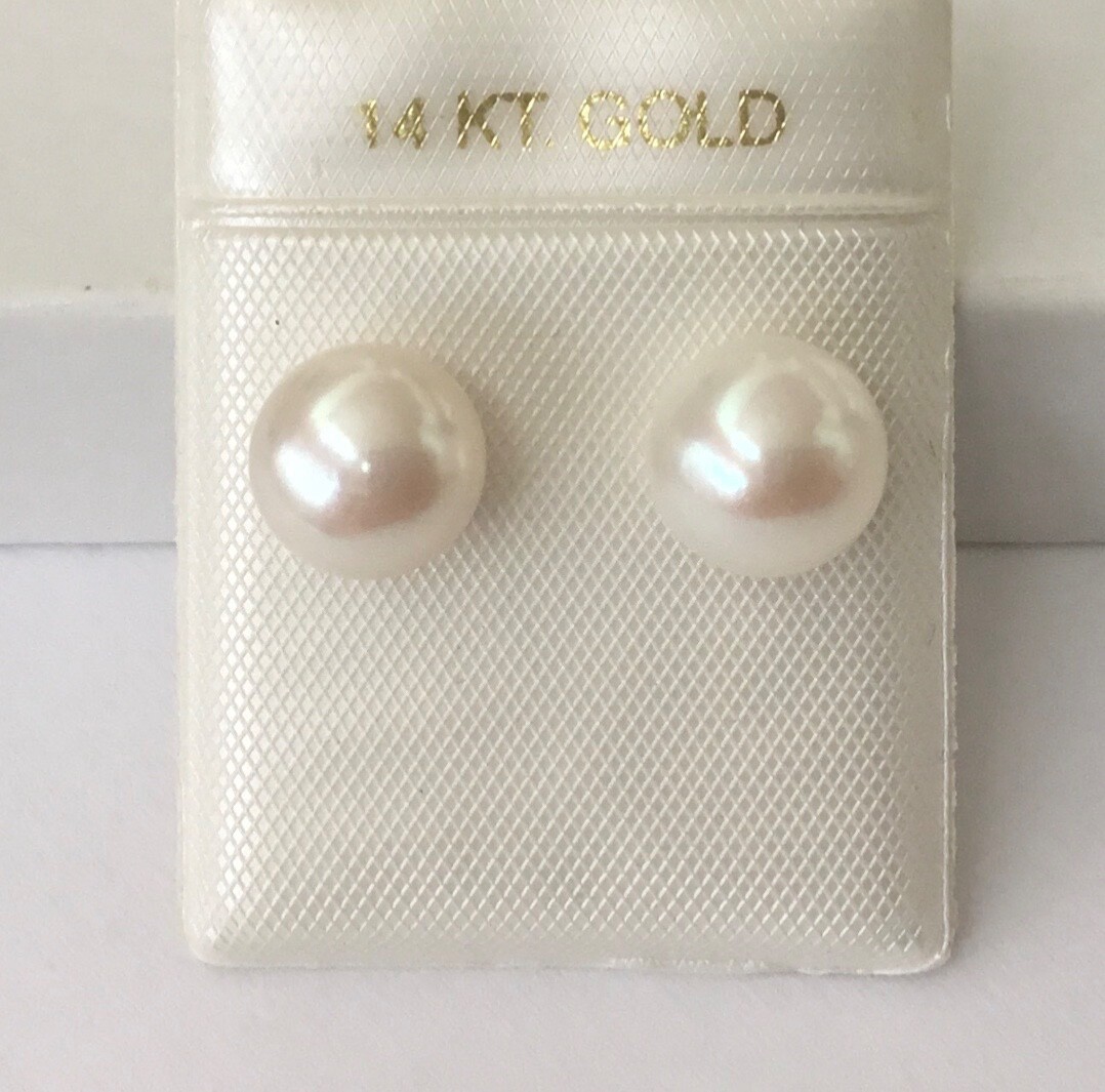 White Cultured Freshwater Pearl 8 - 8.5 mm Solid 14K Gold Stud Earrings NEW