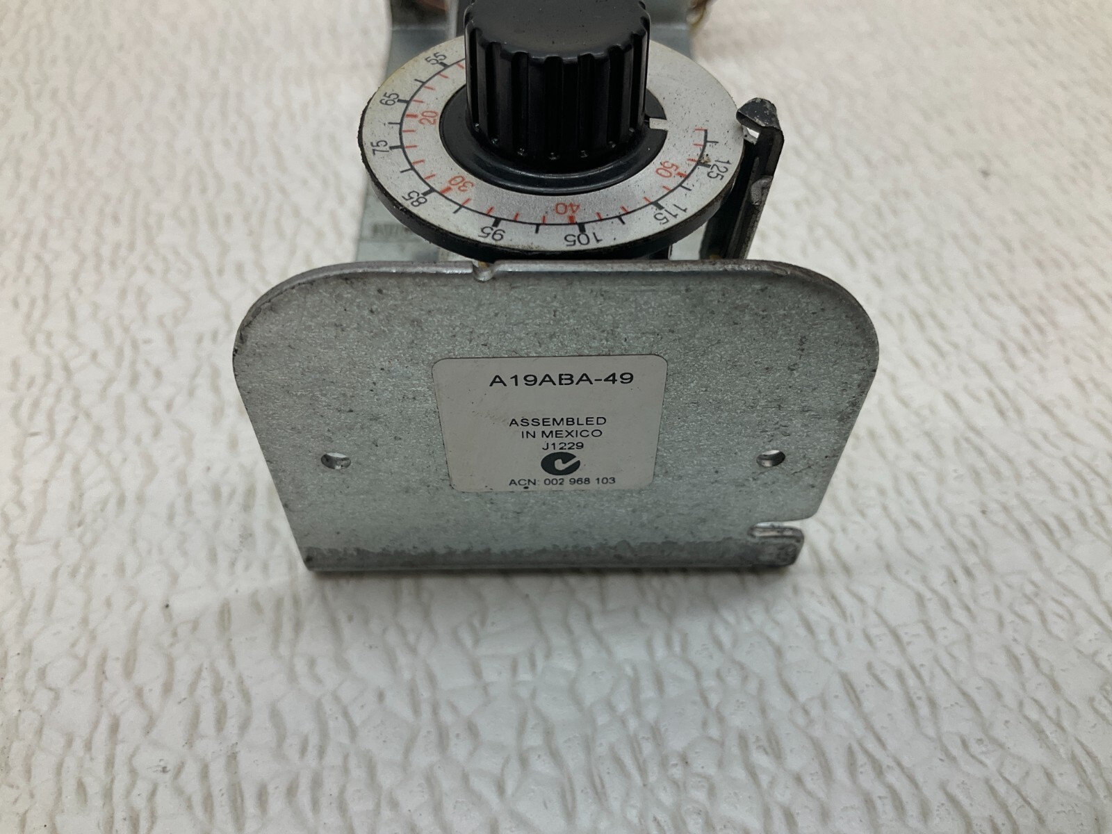 Johnson Controls A19ABA-49 Temperature Controller A19ABA49 (TSC)