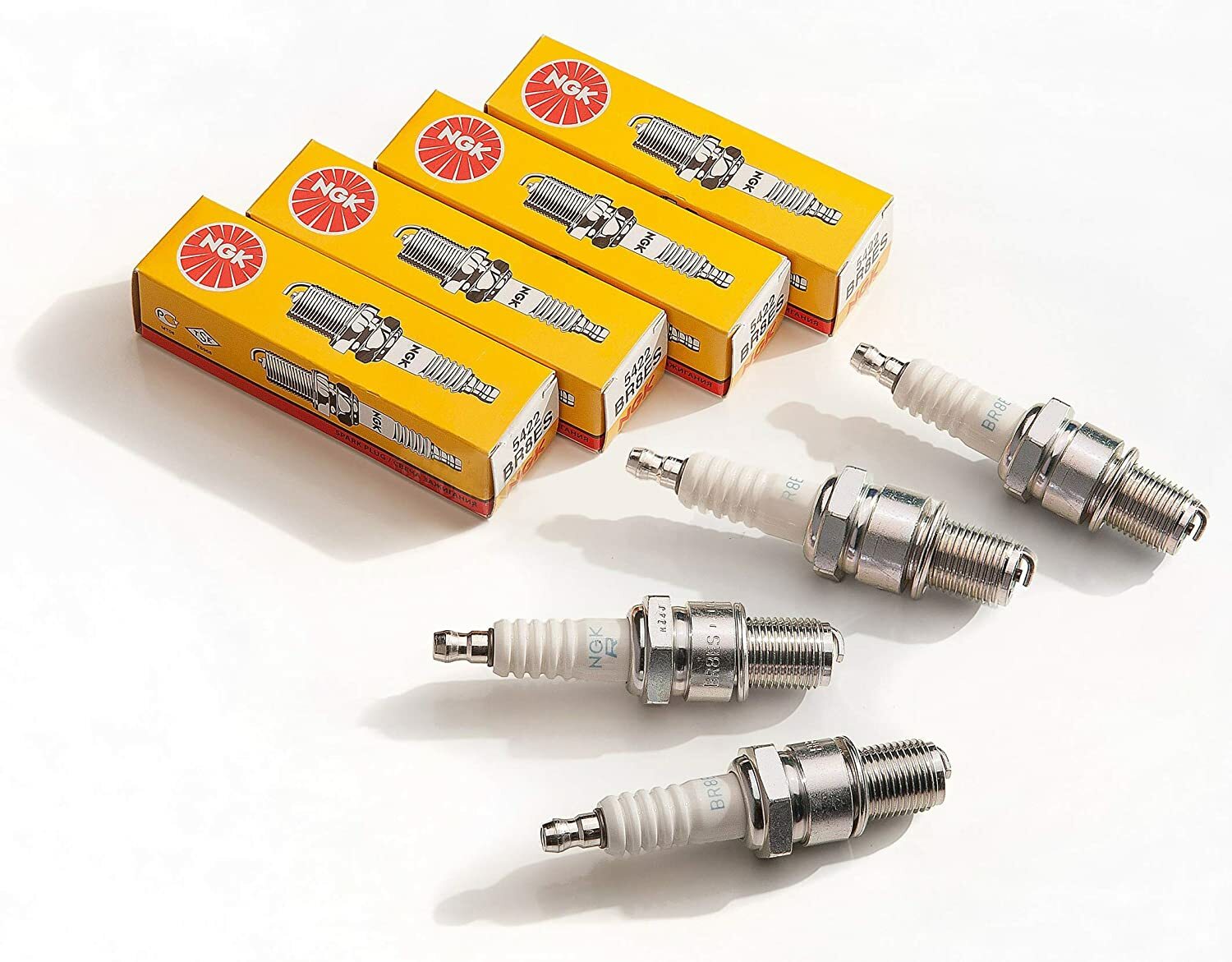 4 NGK SPARK PLUGS BR8ES 5422