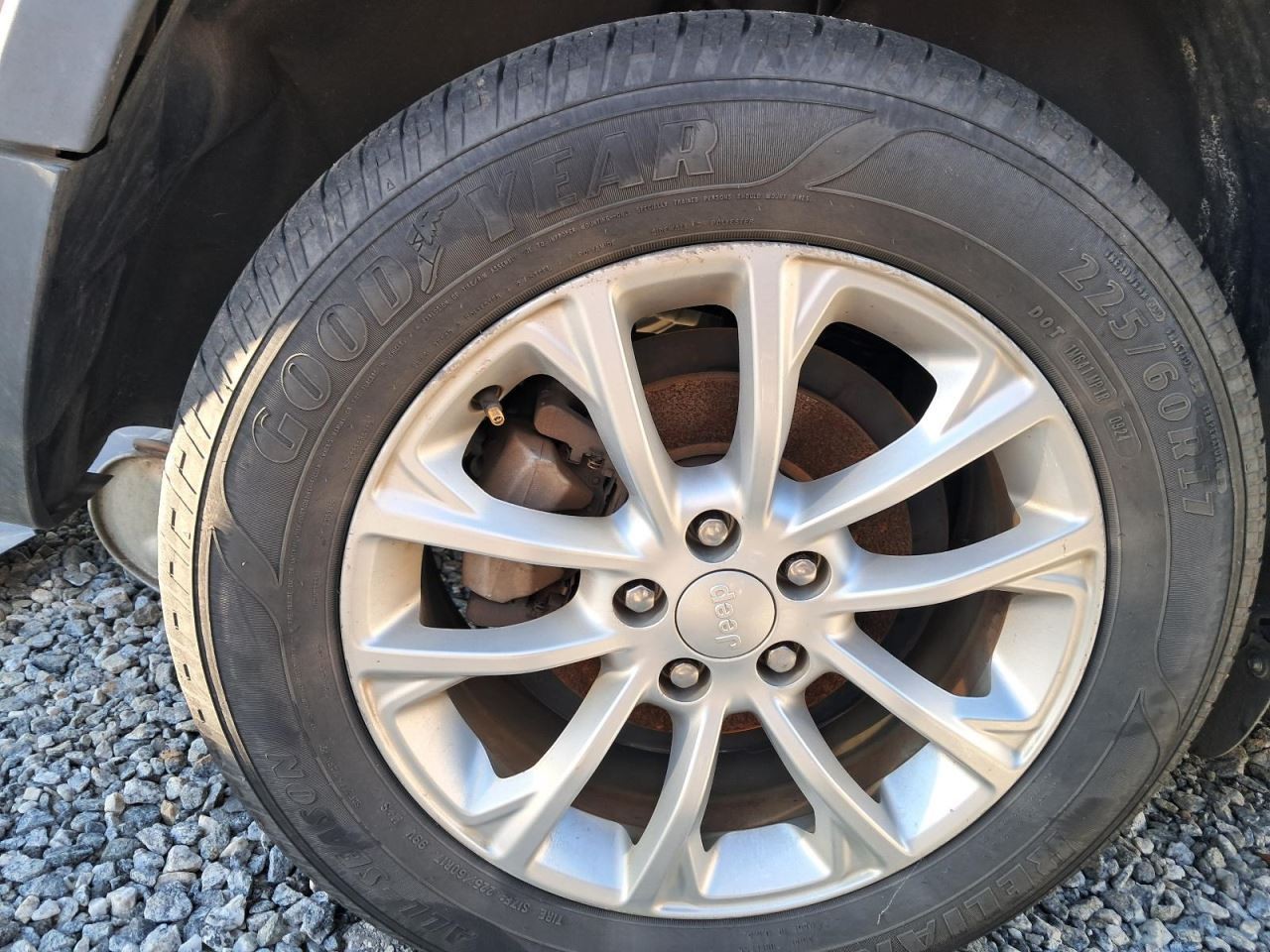 CHEROKEE 2019 Glove Box 4856684