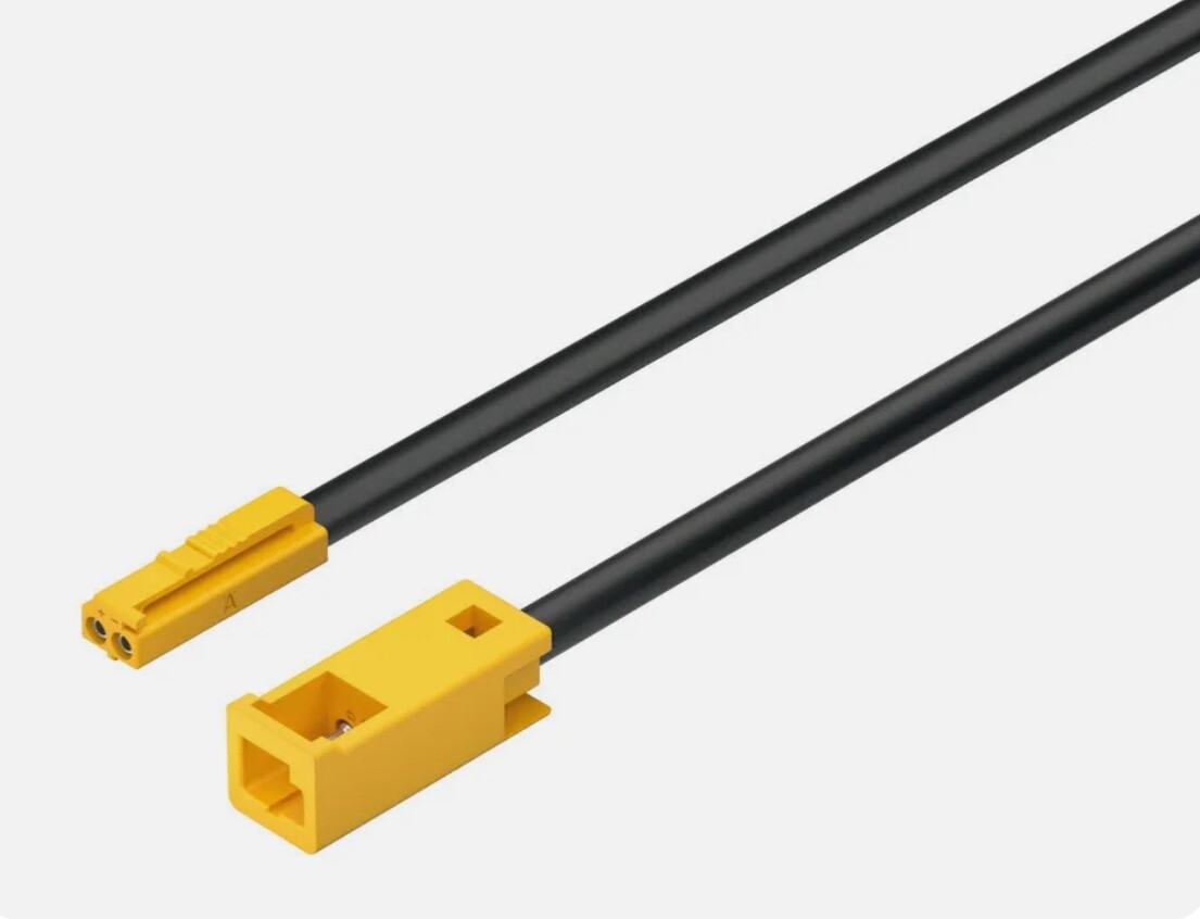 12V Extension Lead for Loox5 Lights and Drivers of Hafele 833.95.714. 2000mm