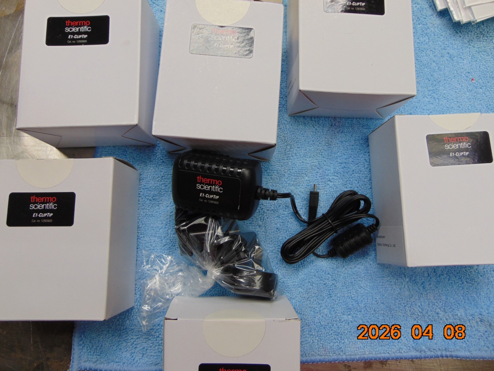 1 Thermo Scientific 12905600 E1 CLIPTIP Pipette Charger Single and MultiChannel