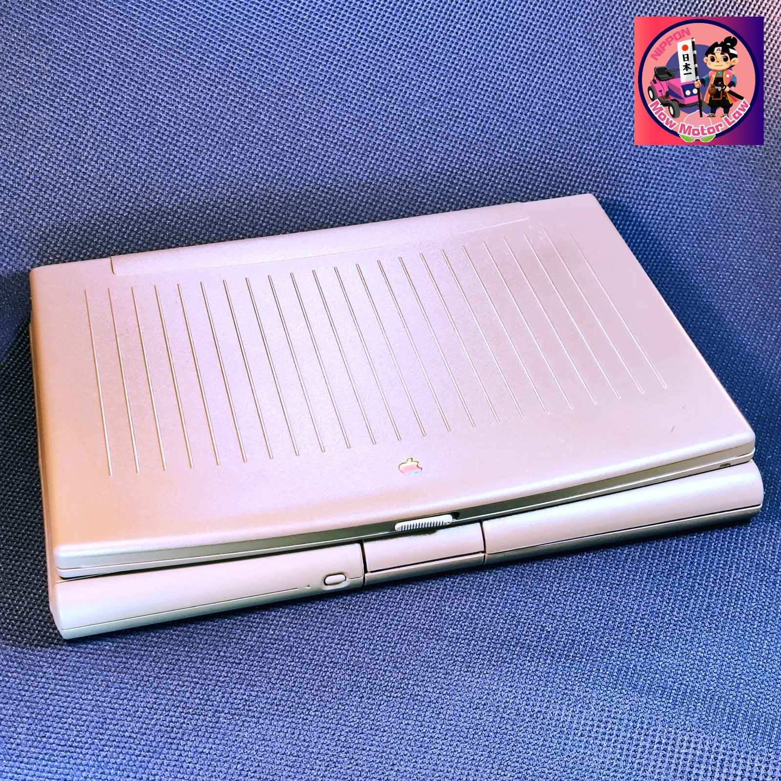 As-IS Vintage Apple PowerBook Duo 270c 1993 8.4-Inch TFT Display 68030 CPU Japan