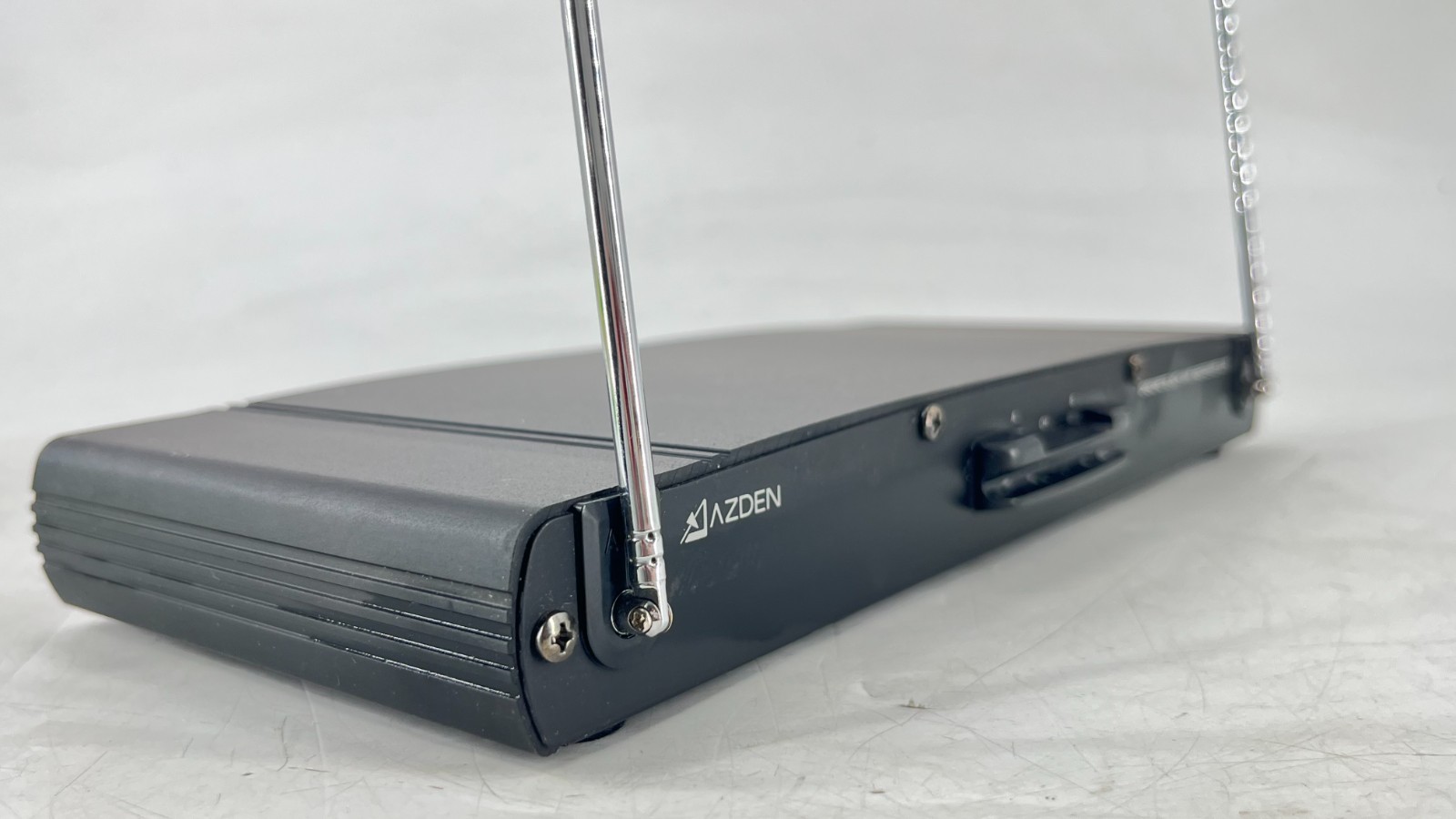 Azden Discrete 2CH VHF Receiver 221R