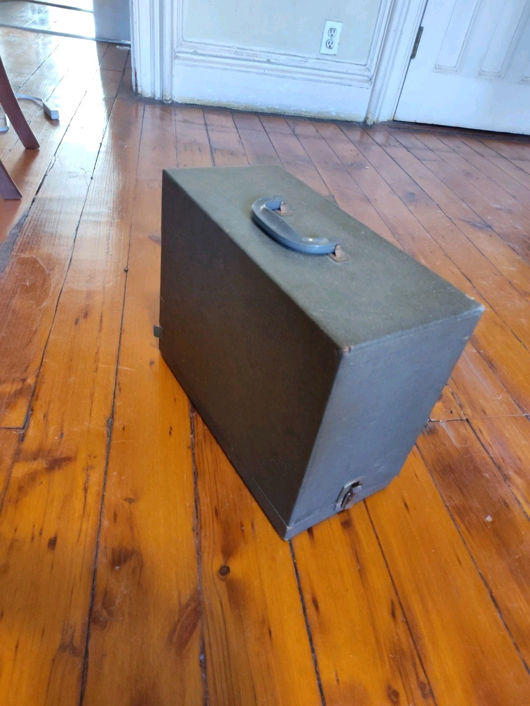 Vintage Spencer Delineascope MC with case and original tag