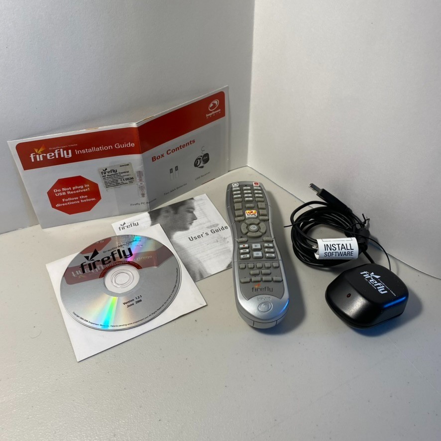Bundle: SnapStream firefly RF Remote for PC, Receiver, Users Guide, Install CD